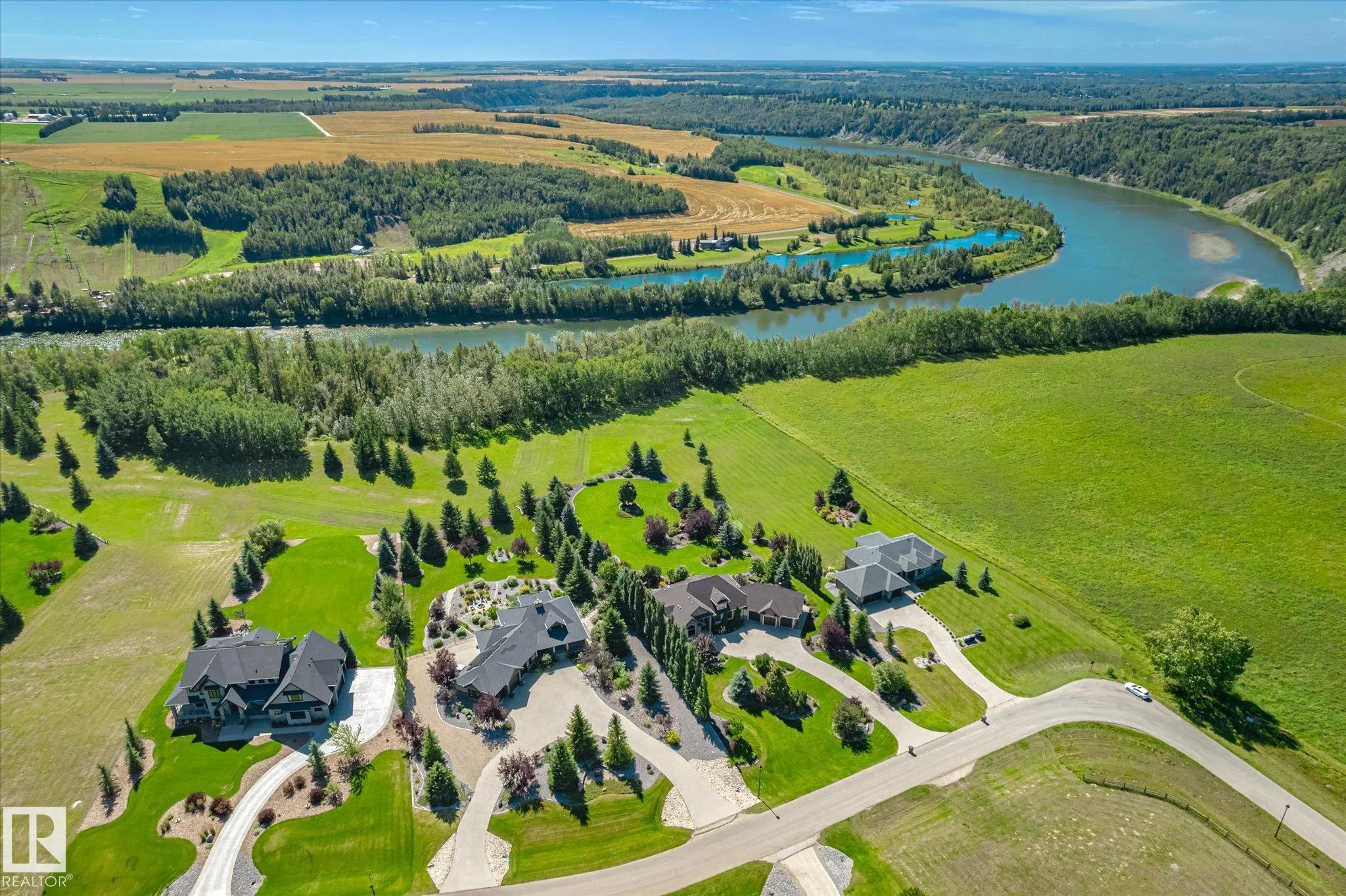 3 Blackhawk Drive