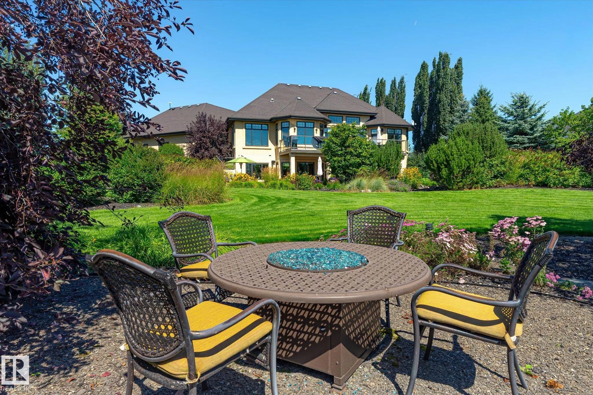 3 Blackhawk Drive
