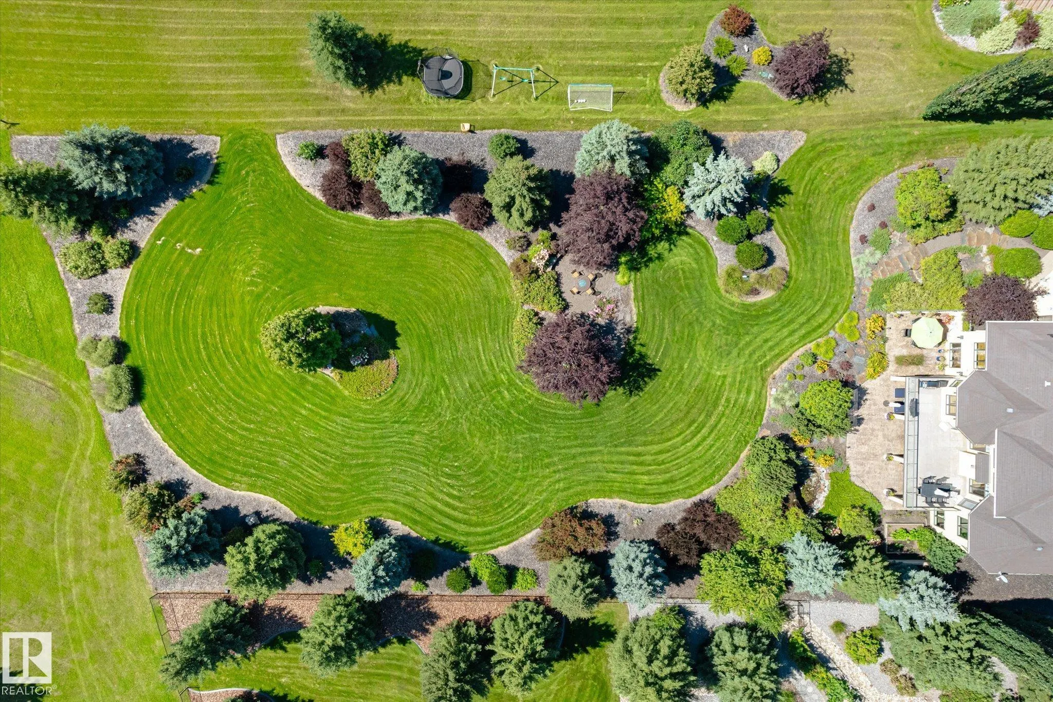 3 Blackhawk Drive