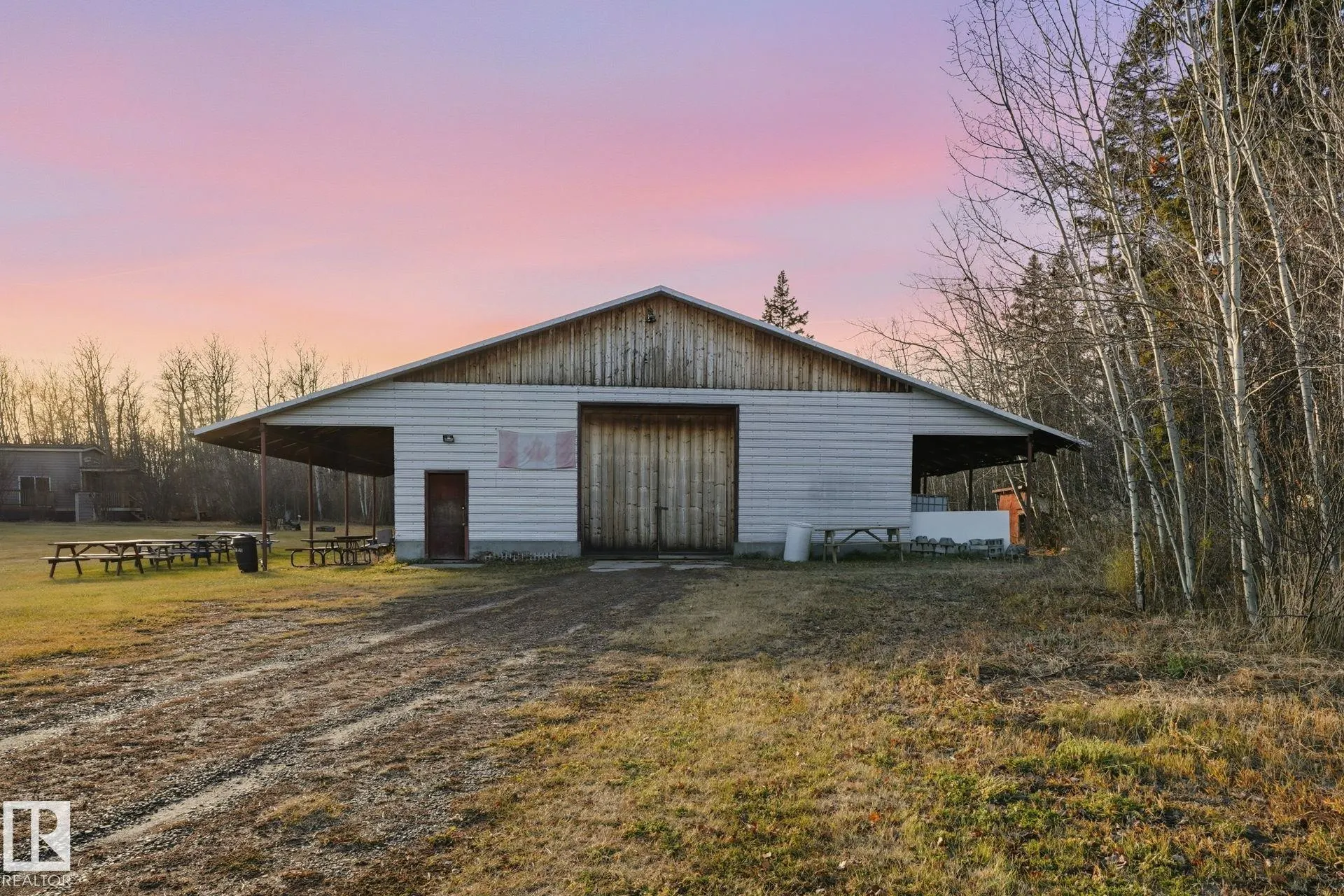 51380A RGE ROAD 205