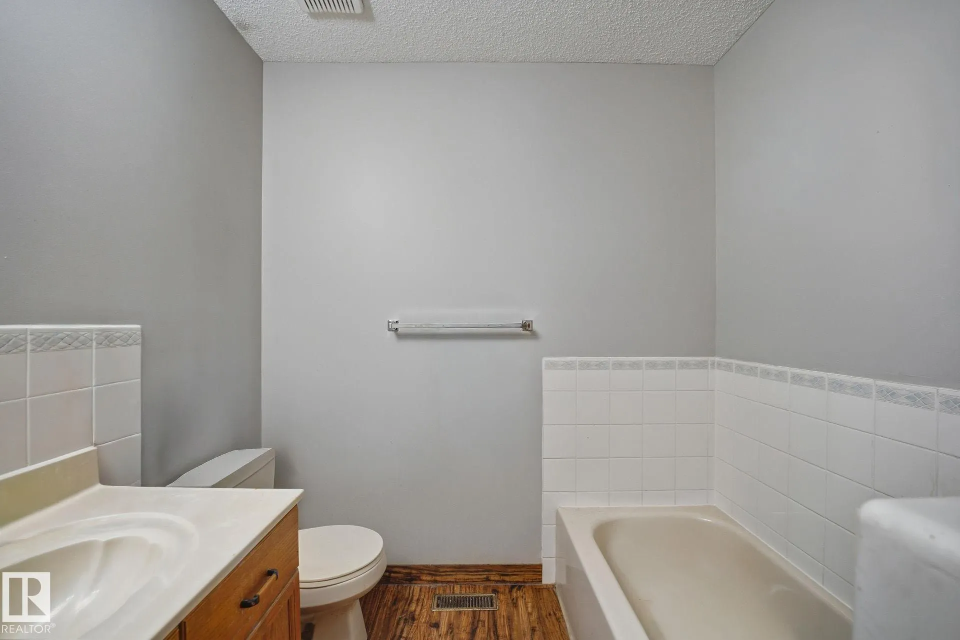 51380A RGE ROAD 205