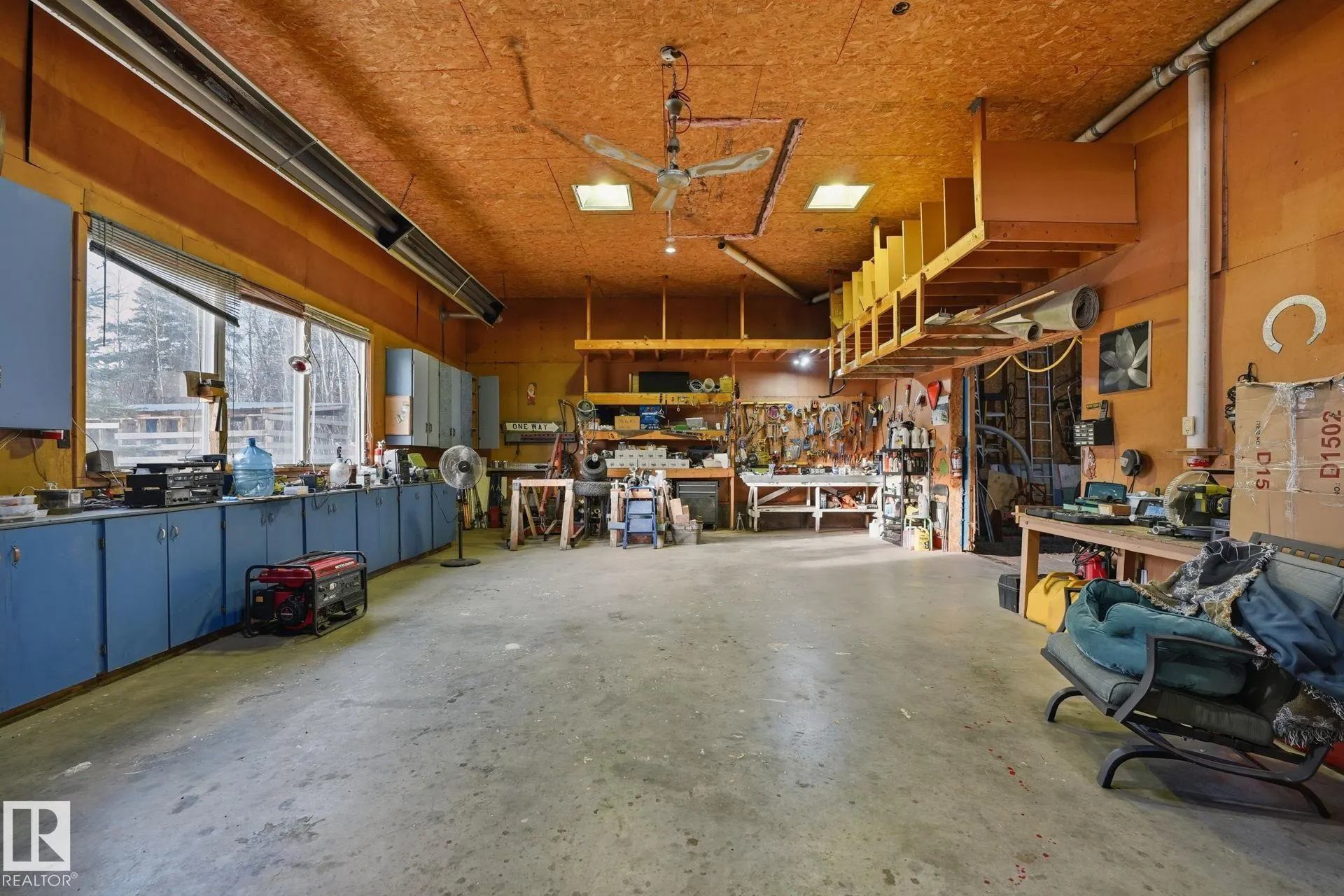51380A RGE ROAD 205