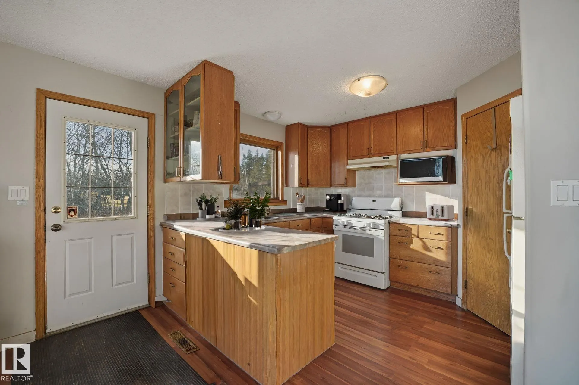 51380A RGE ROAD 205