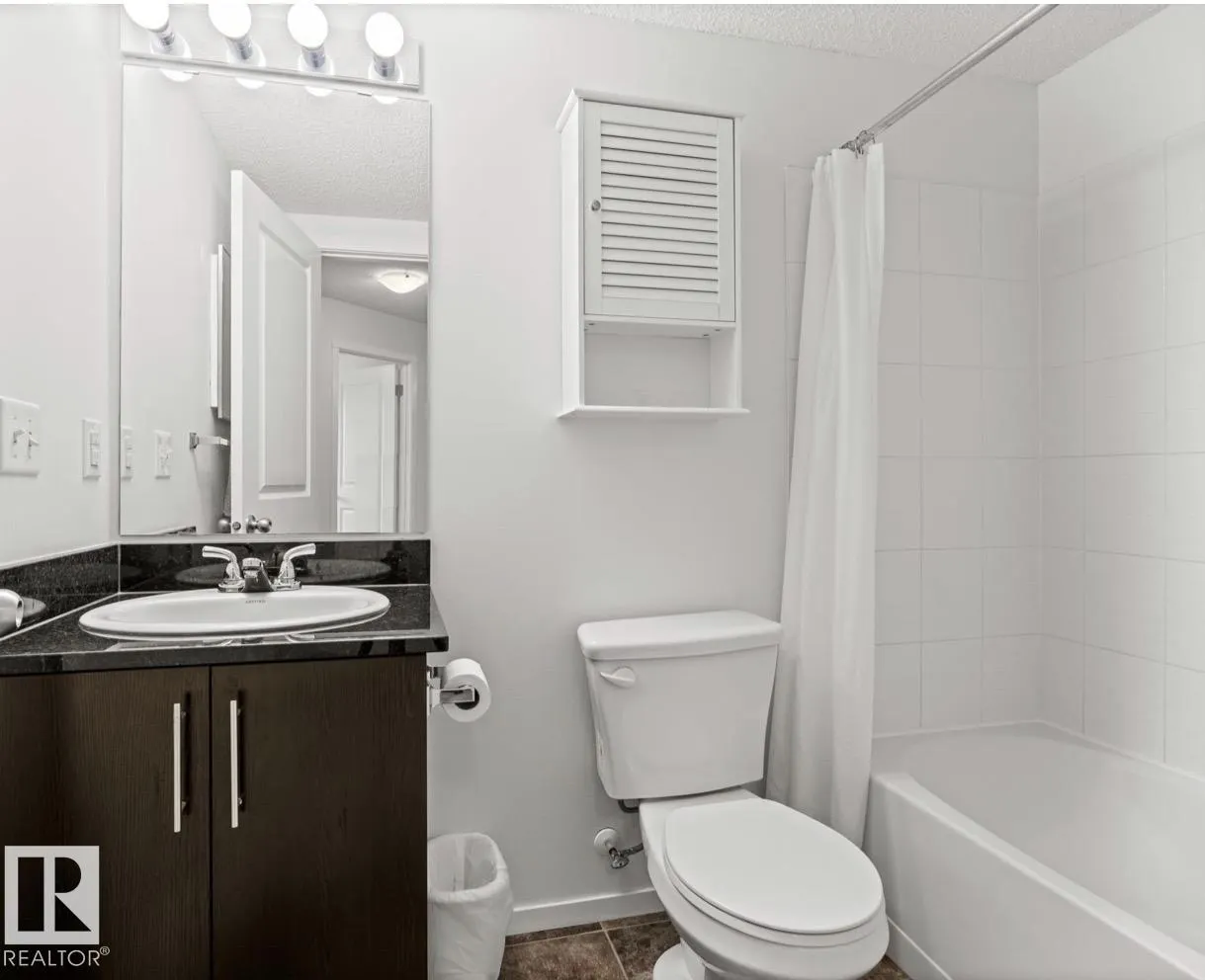 3207 James Mowatt Trail