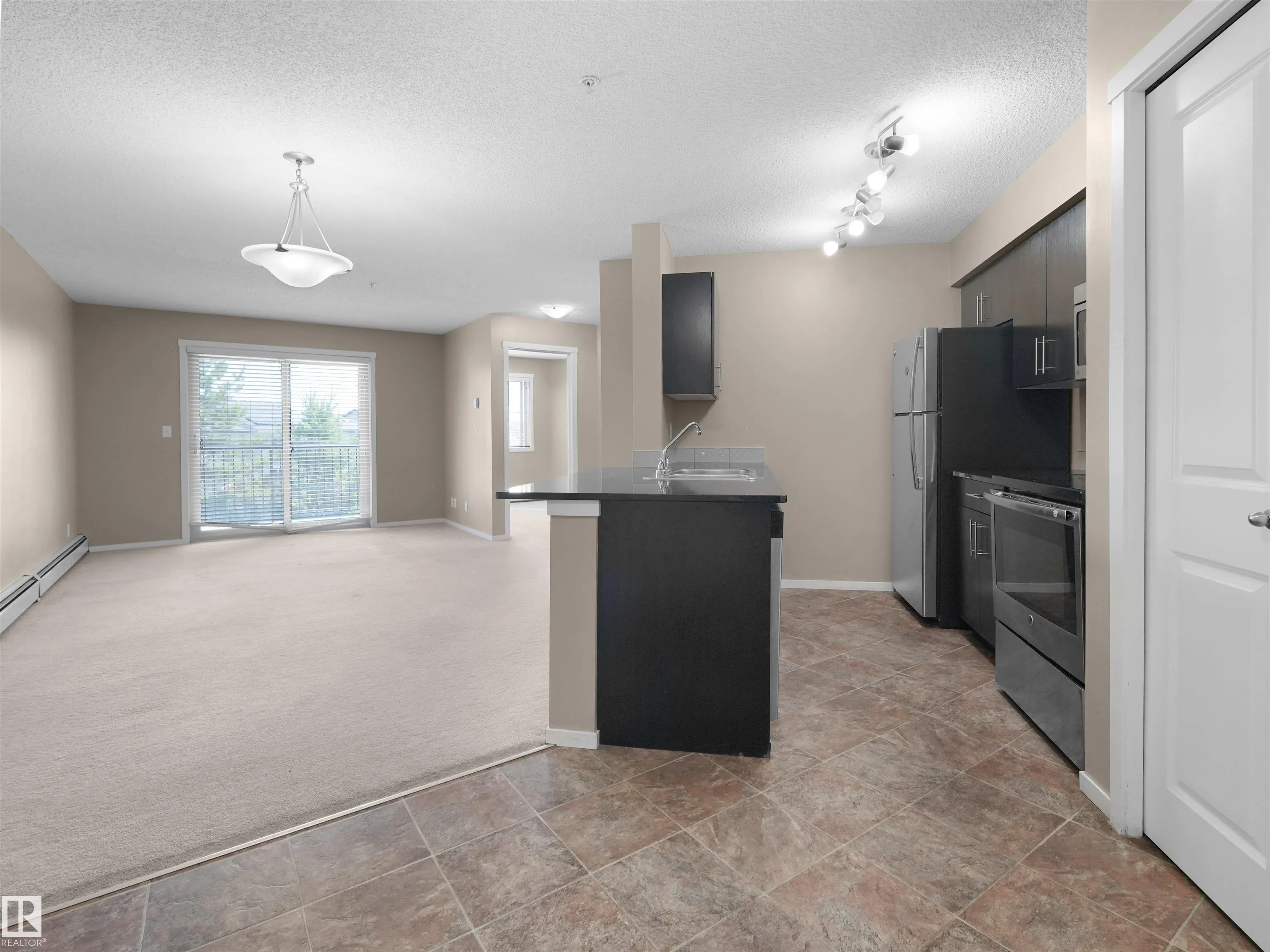 3207 James Mowatt Trail