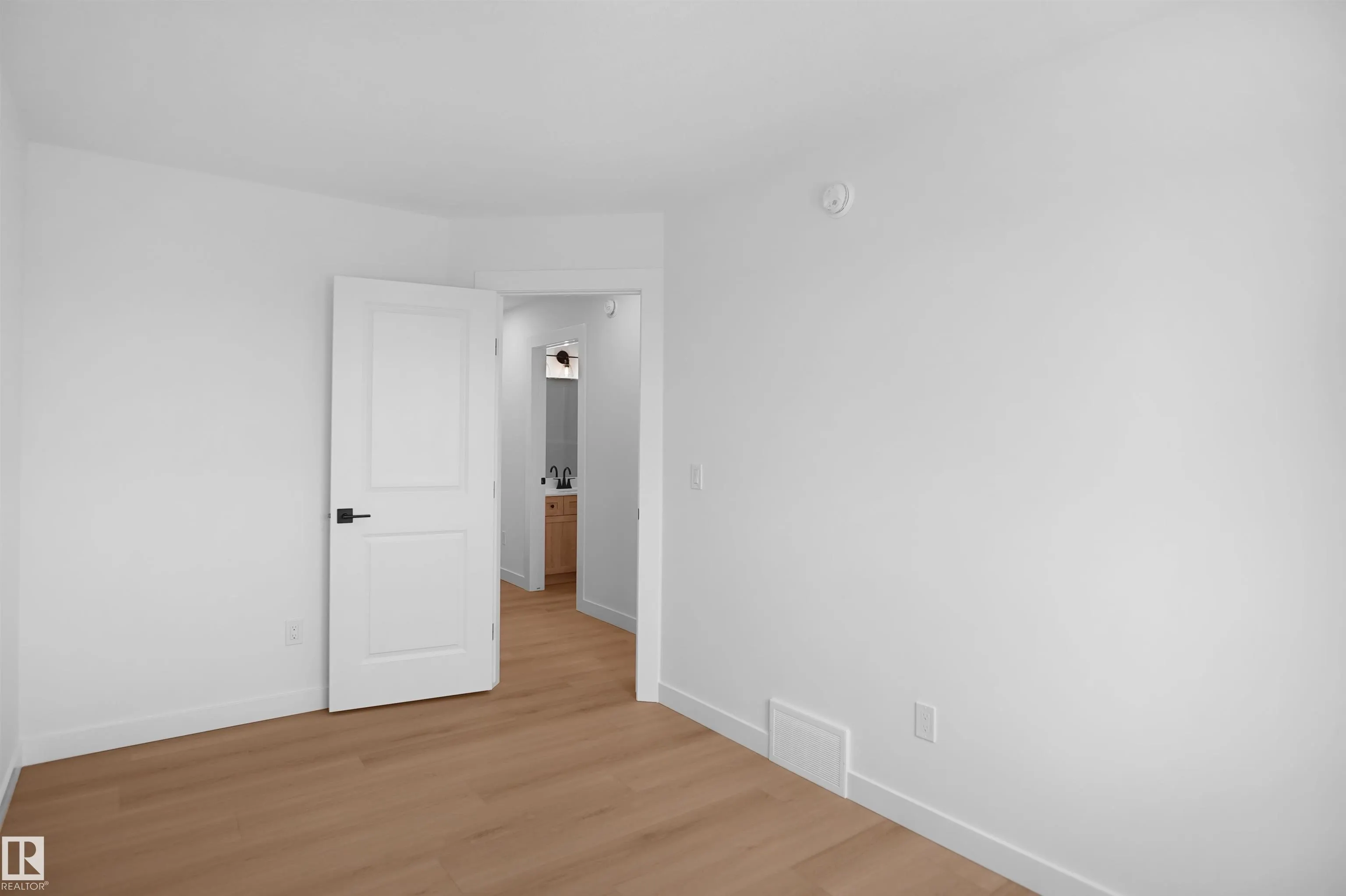 73 SIENNA Boulevard