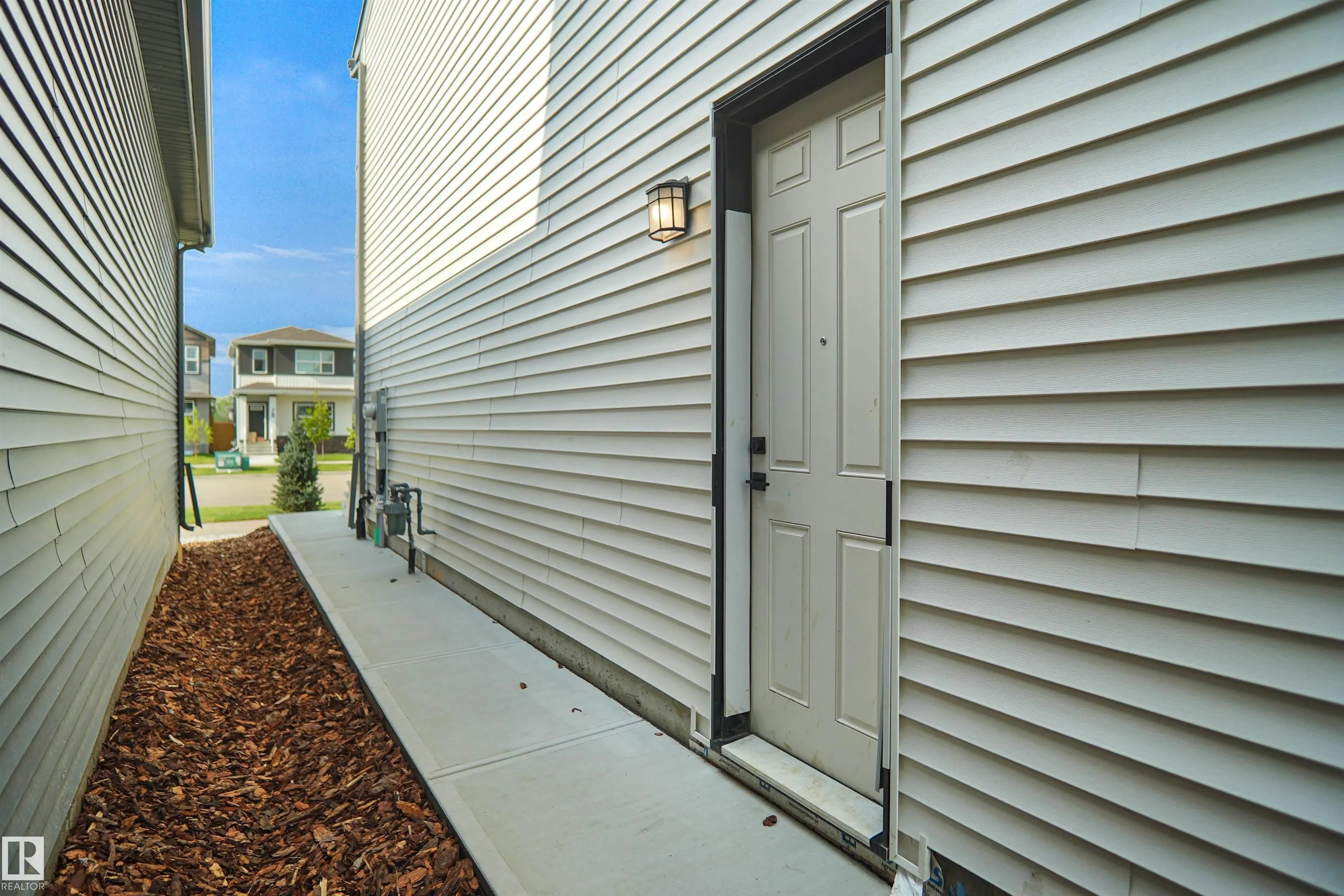 73 SIENNA Boulevard