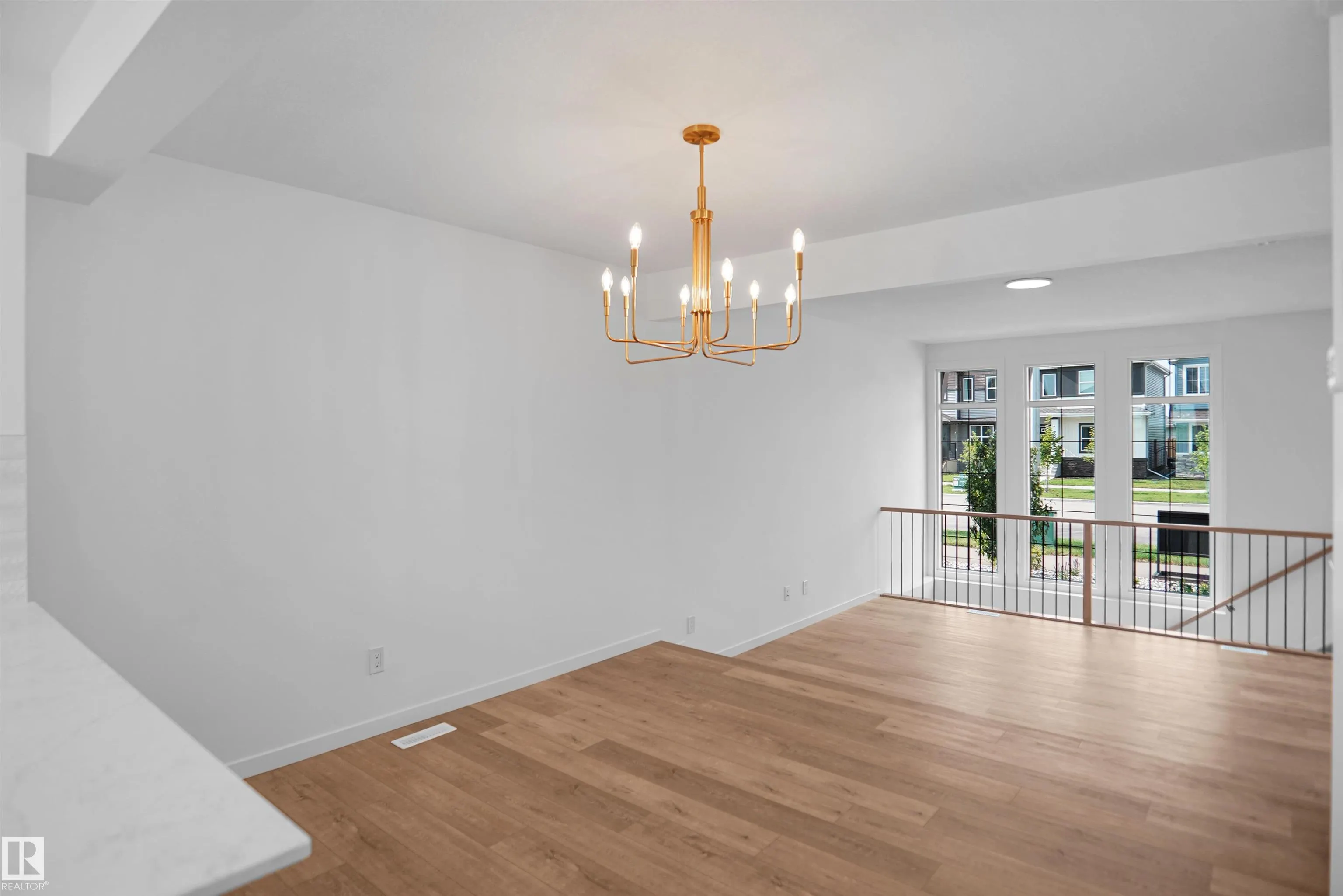 75 SIENNA Boulevard