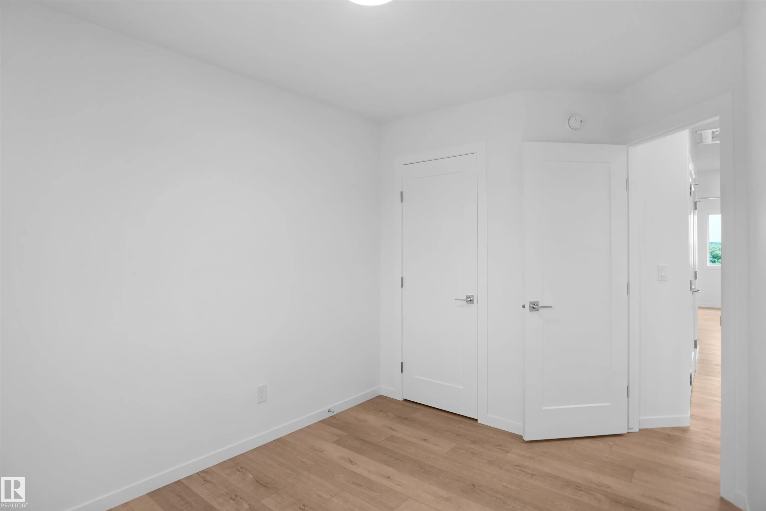 75 SIENNA Boulevard