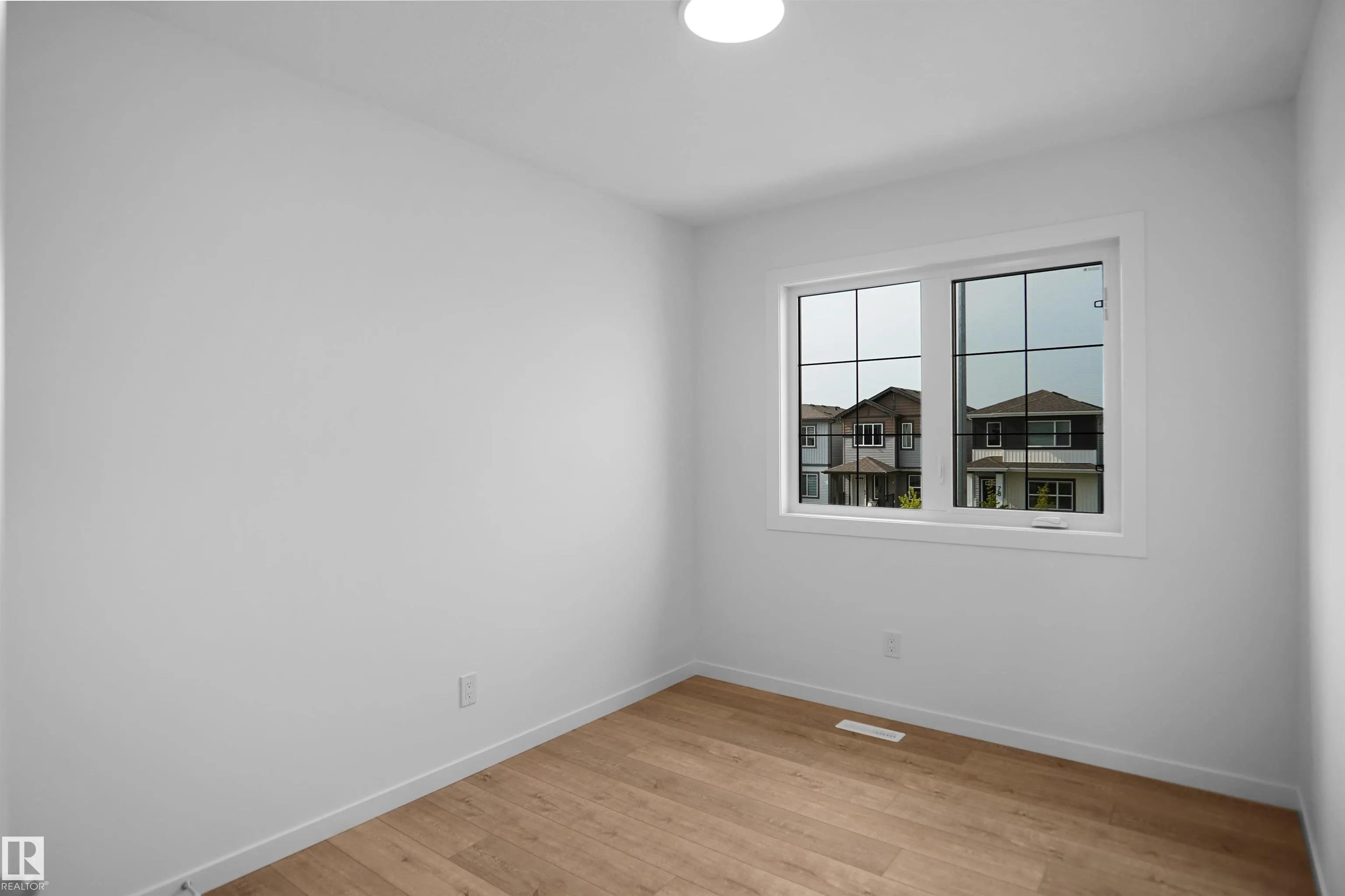 75 SIENNA Boulevard