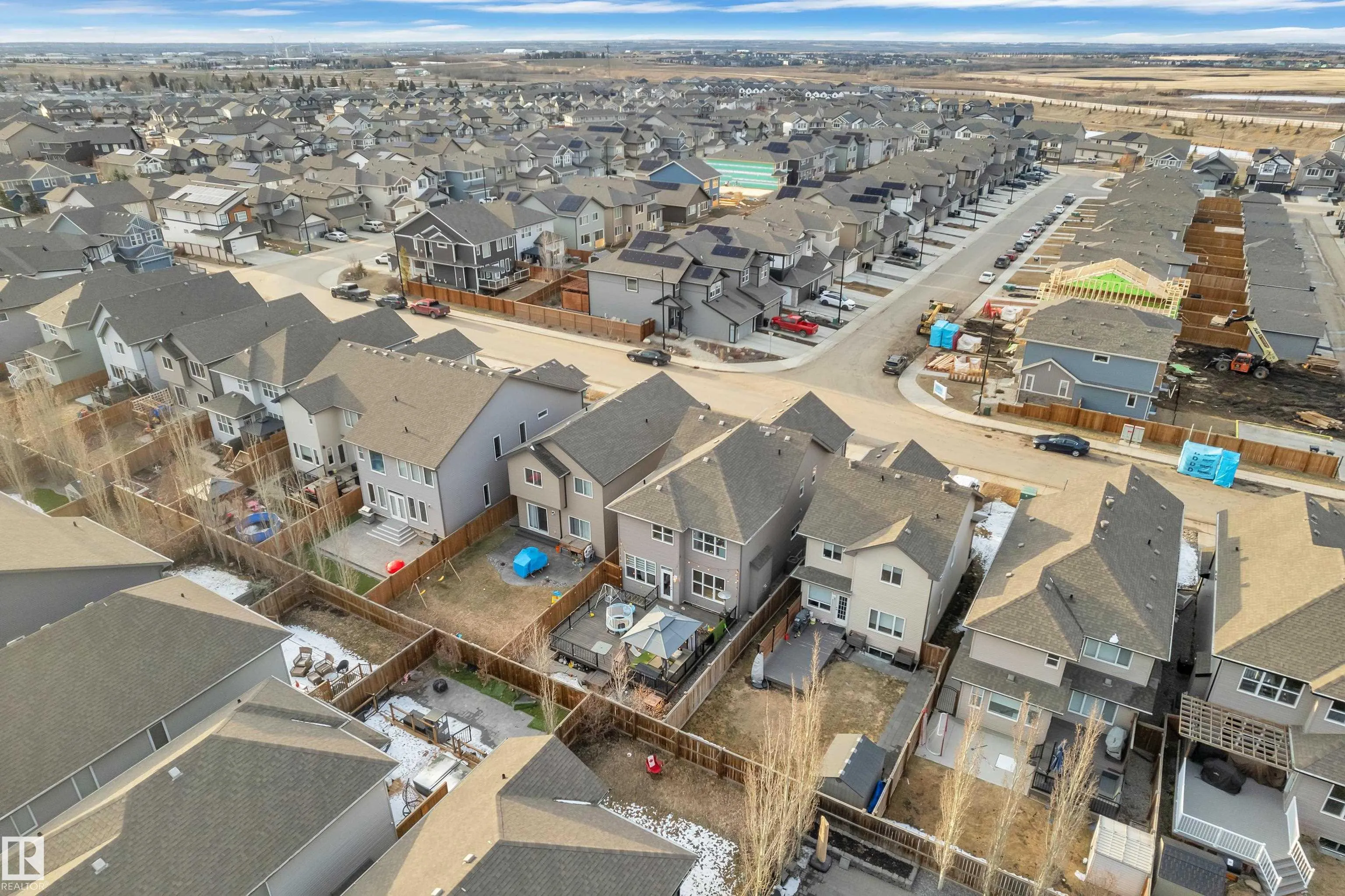 29 SUNLAND Way