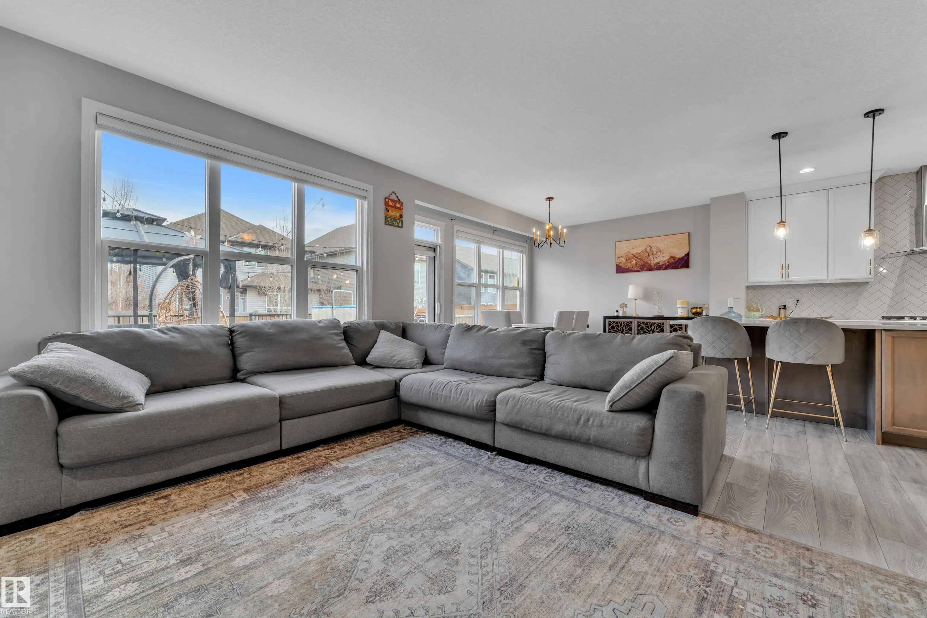 29 SUNLAND Way