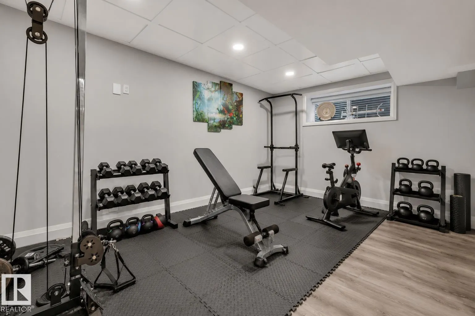 29 SUNLAND Way