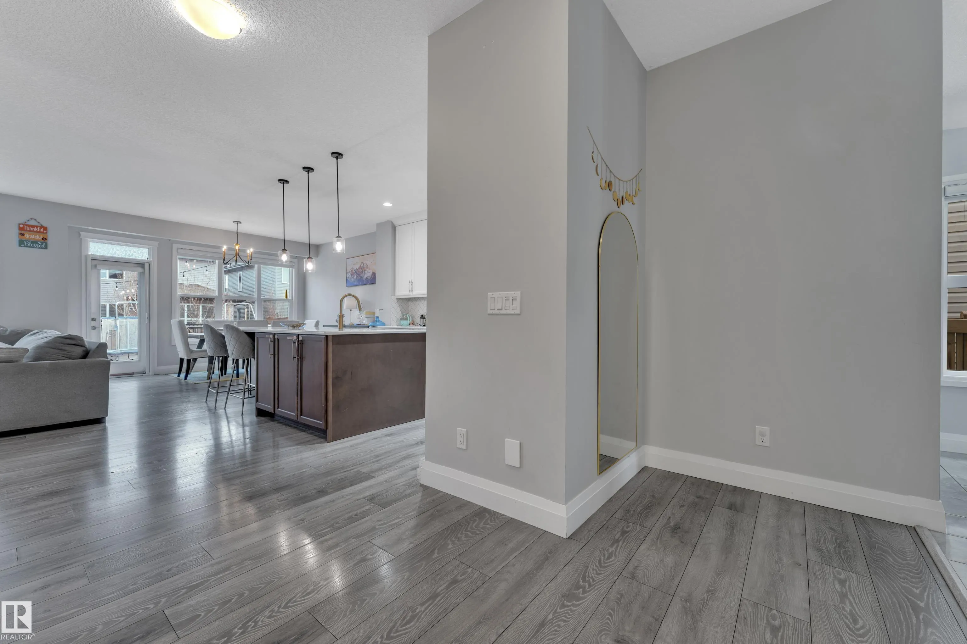 29 SUNLAND Way
