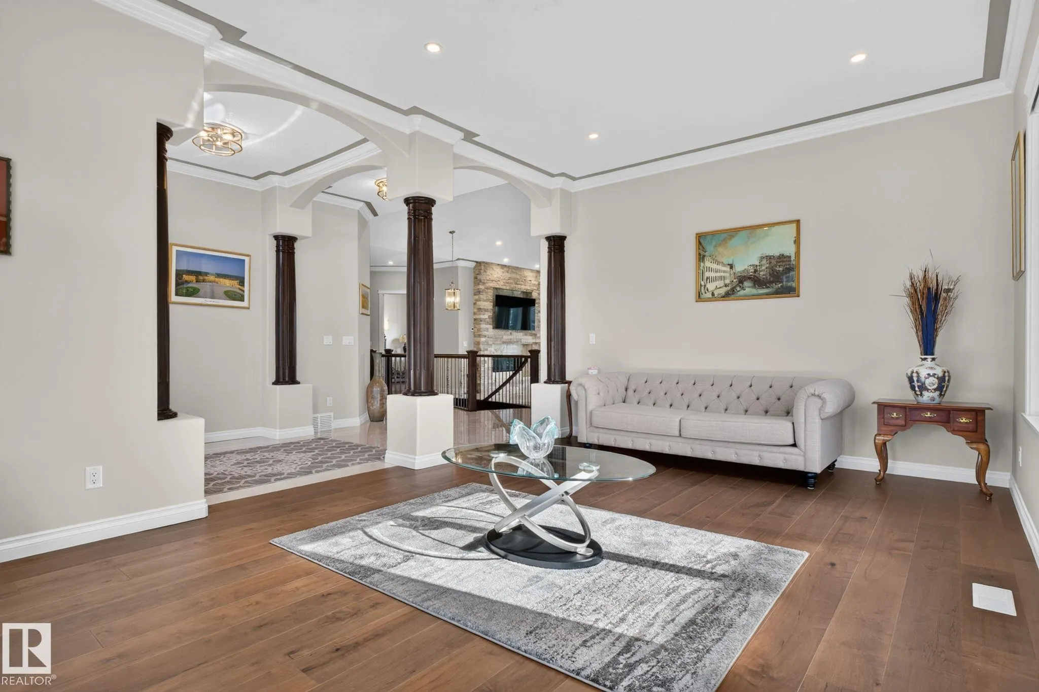 4707 WOOLSEY Common