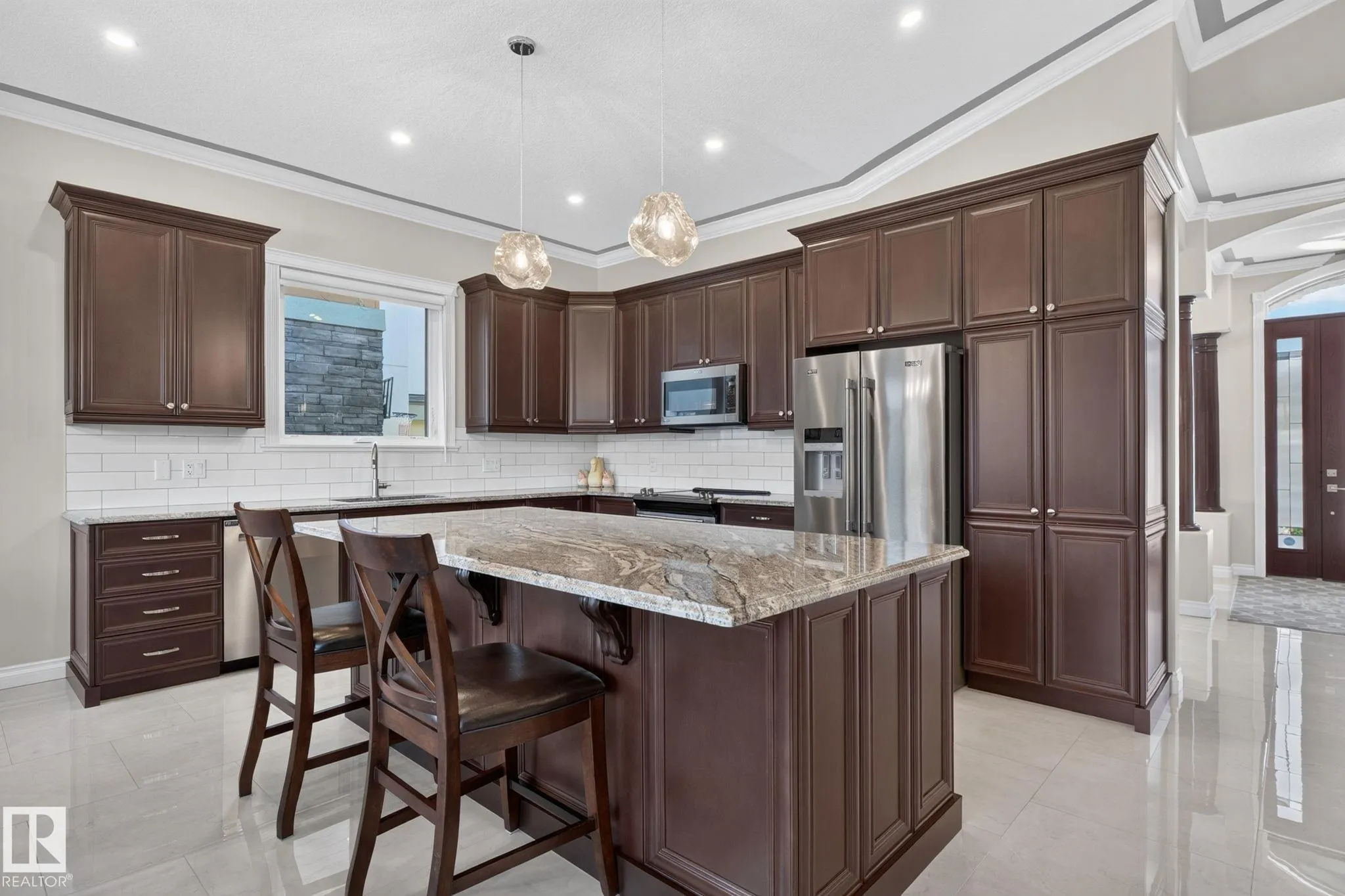 4707 WOOLSEY Common