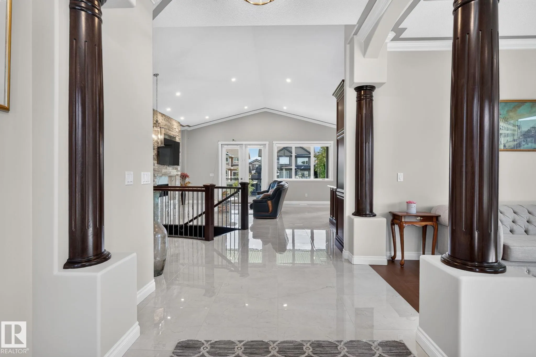 4707 WOOLSEY Common