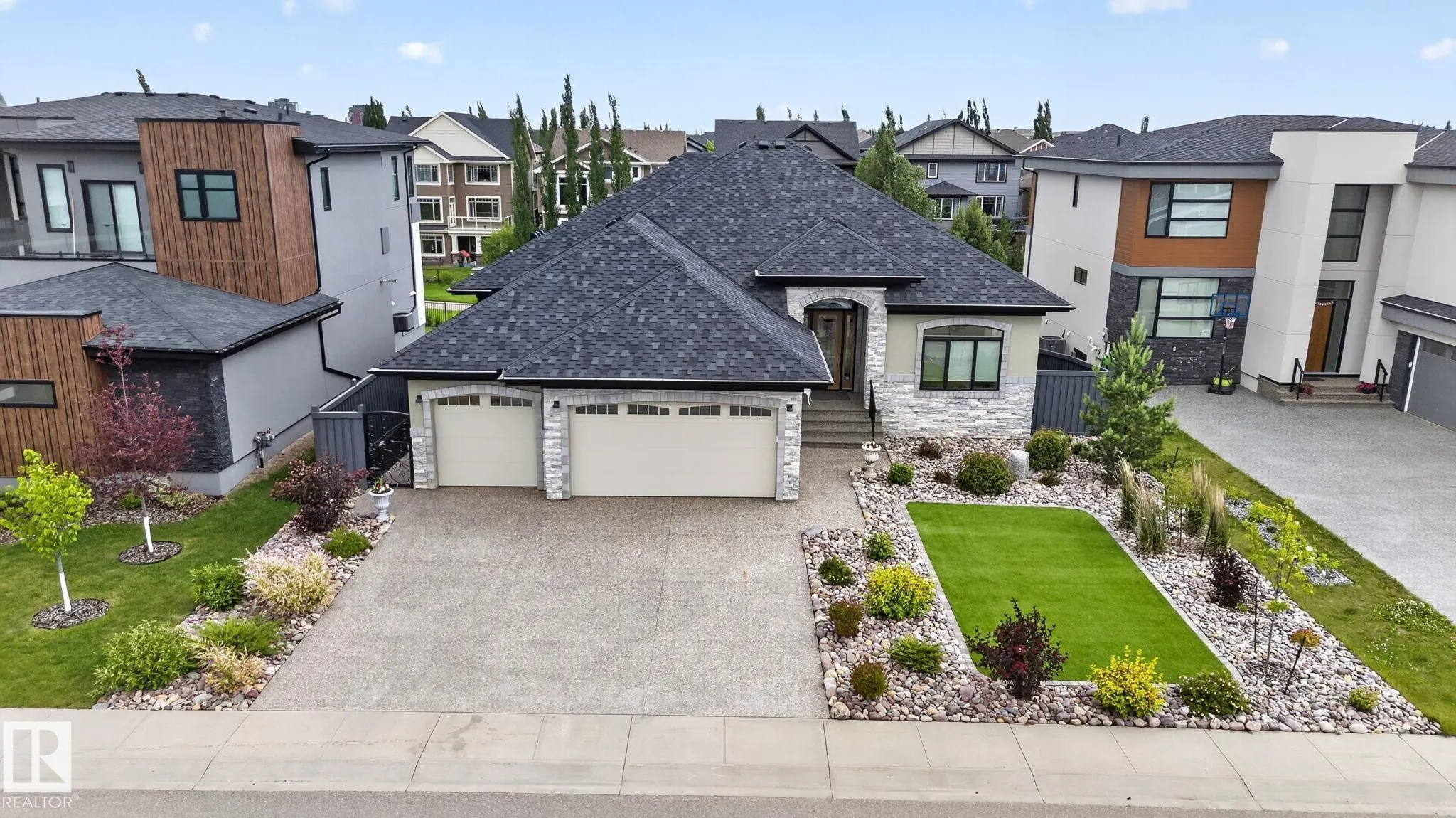 4707 WOOLSEY Common