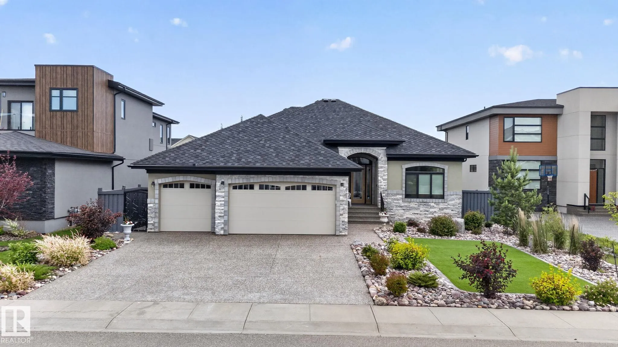 4707 WOOLSEY Common
