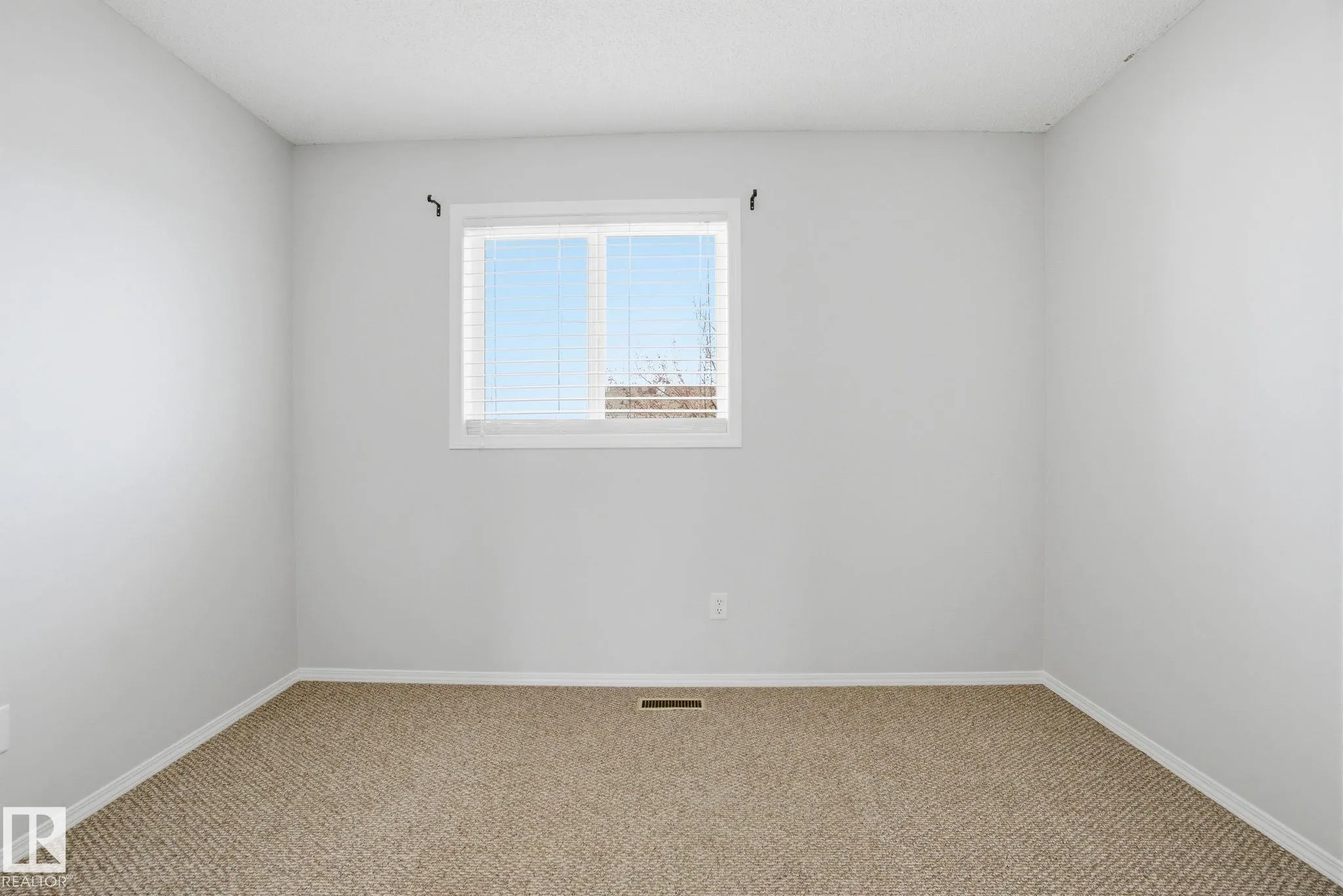 469 CRANBERRY Way