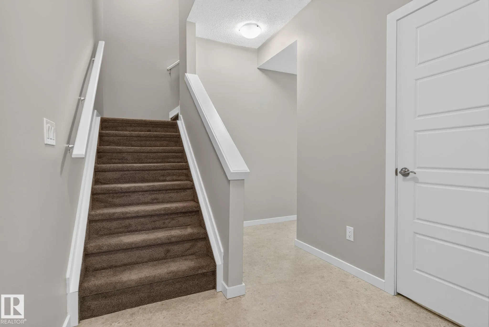 3710 ALLAN Drive