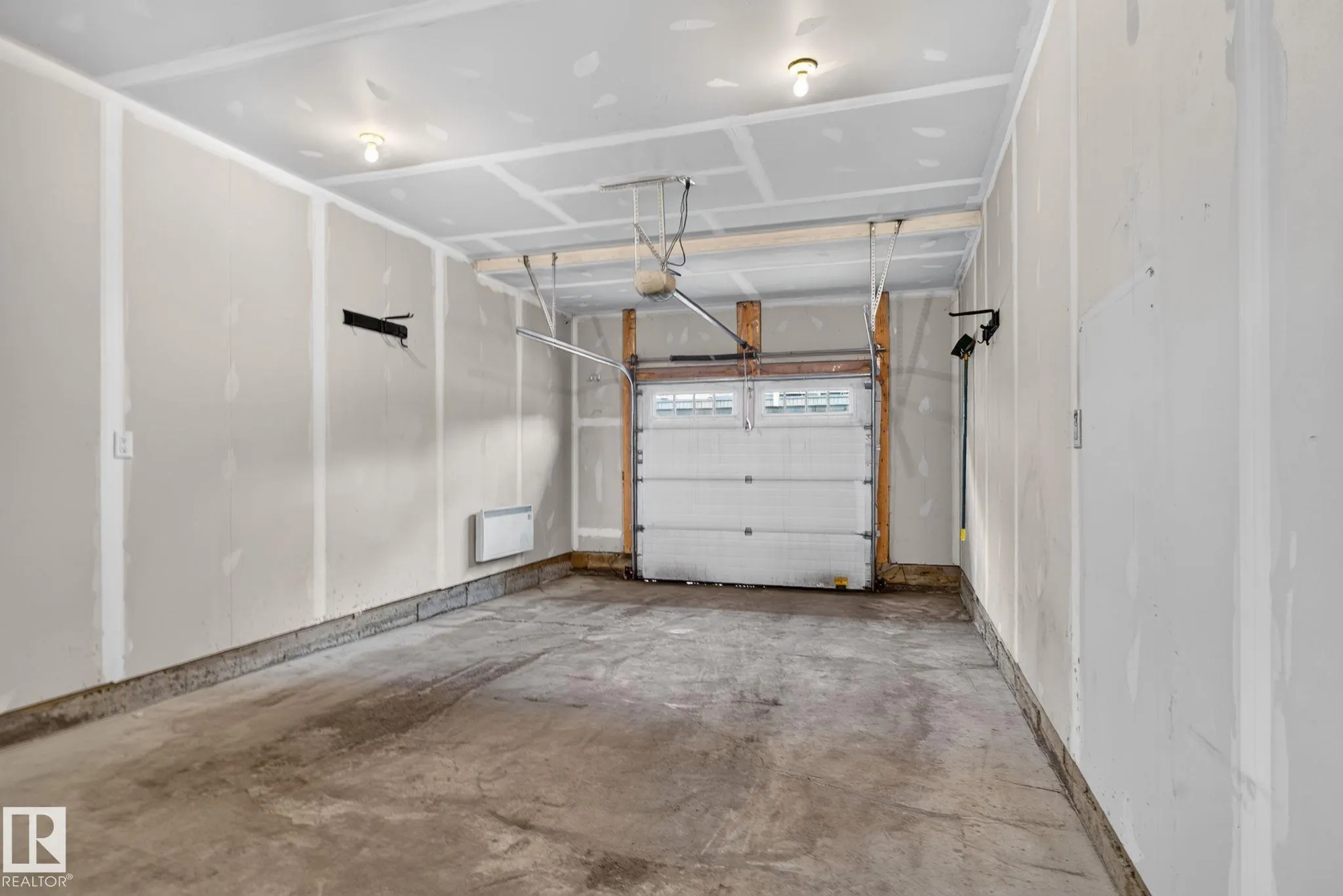 3710 ALLAN Drive