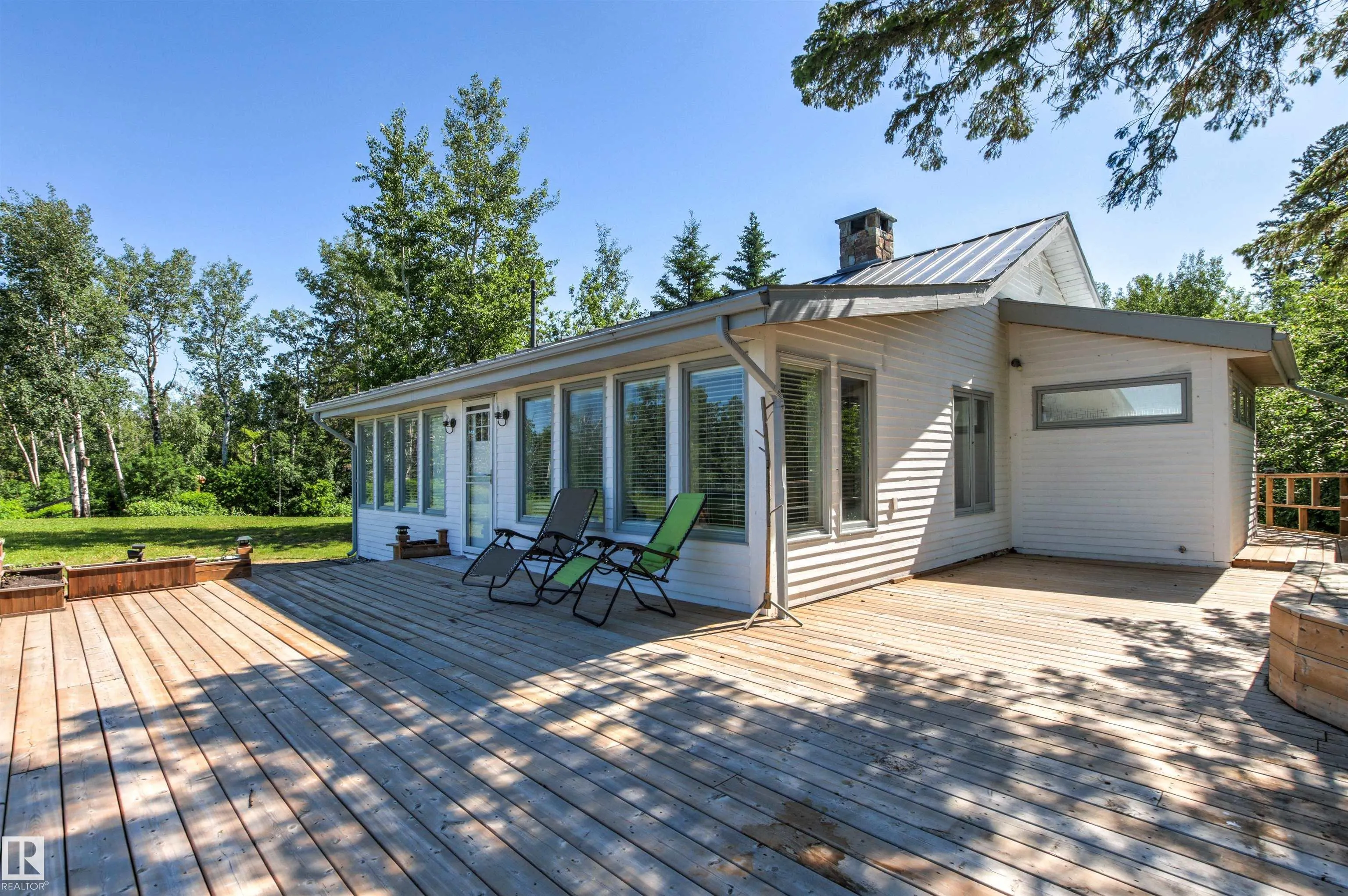 9 Gibbons Ave