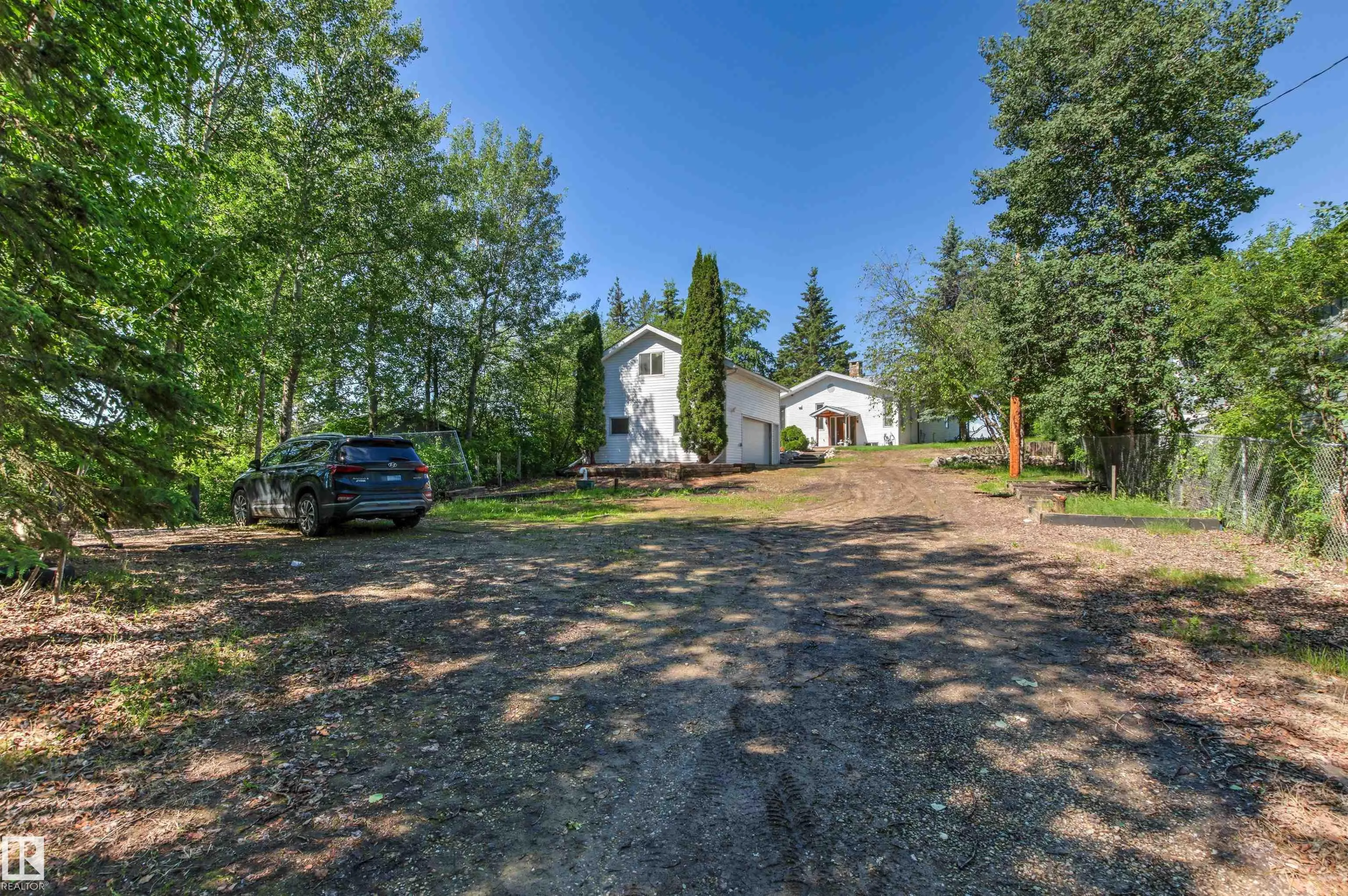 9 Gibbons Ave