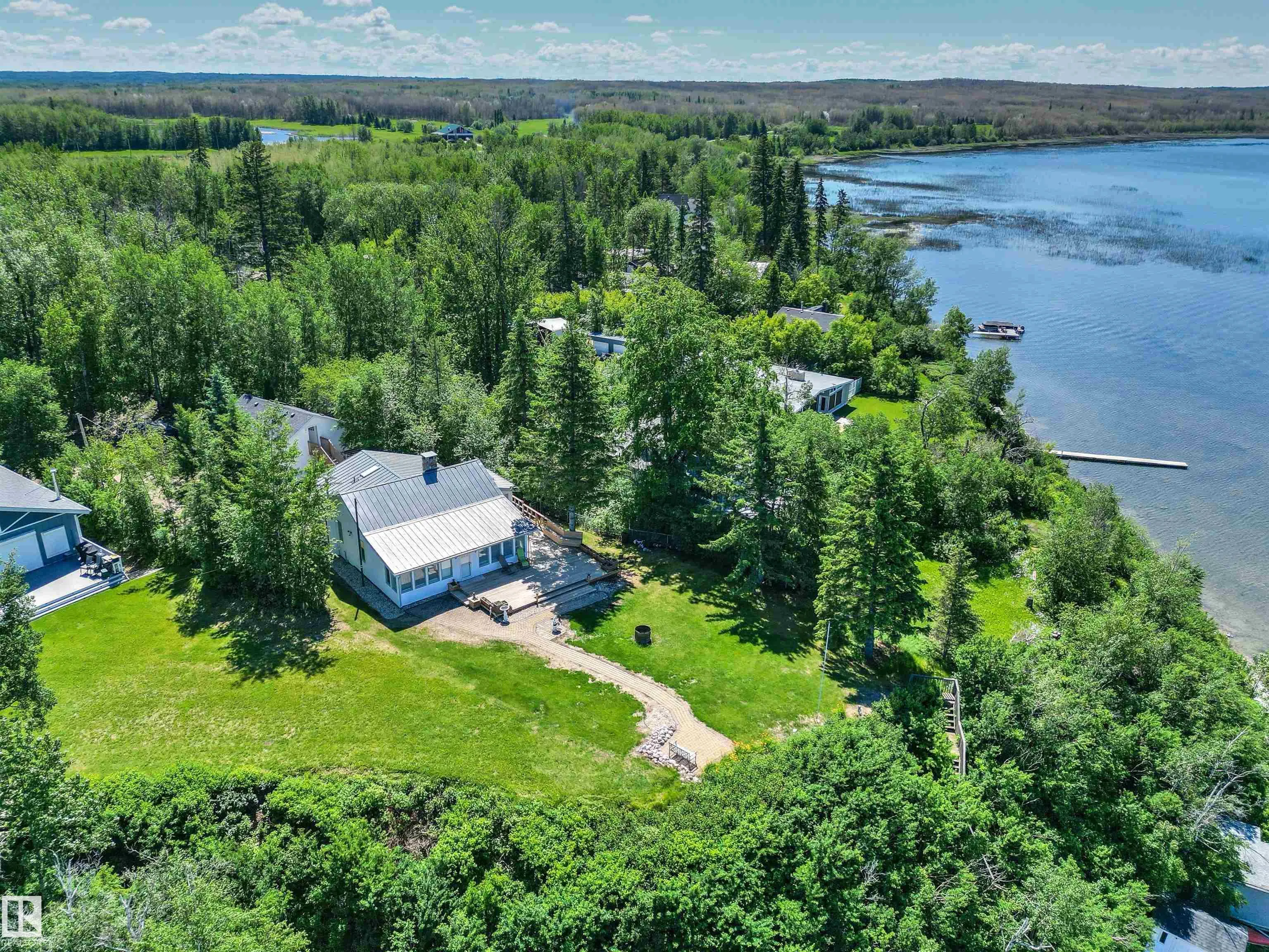 9 Gibbons Ave