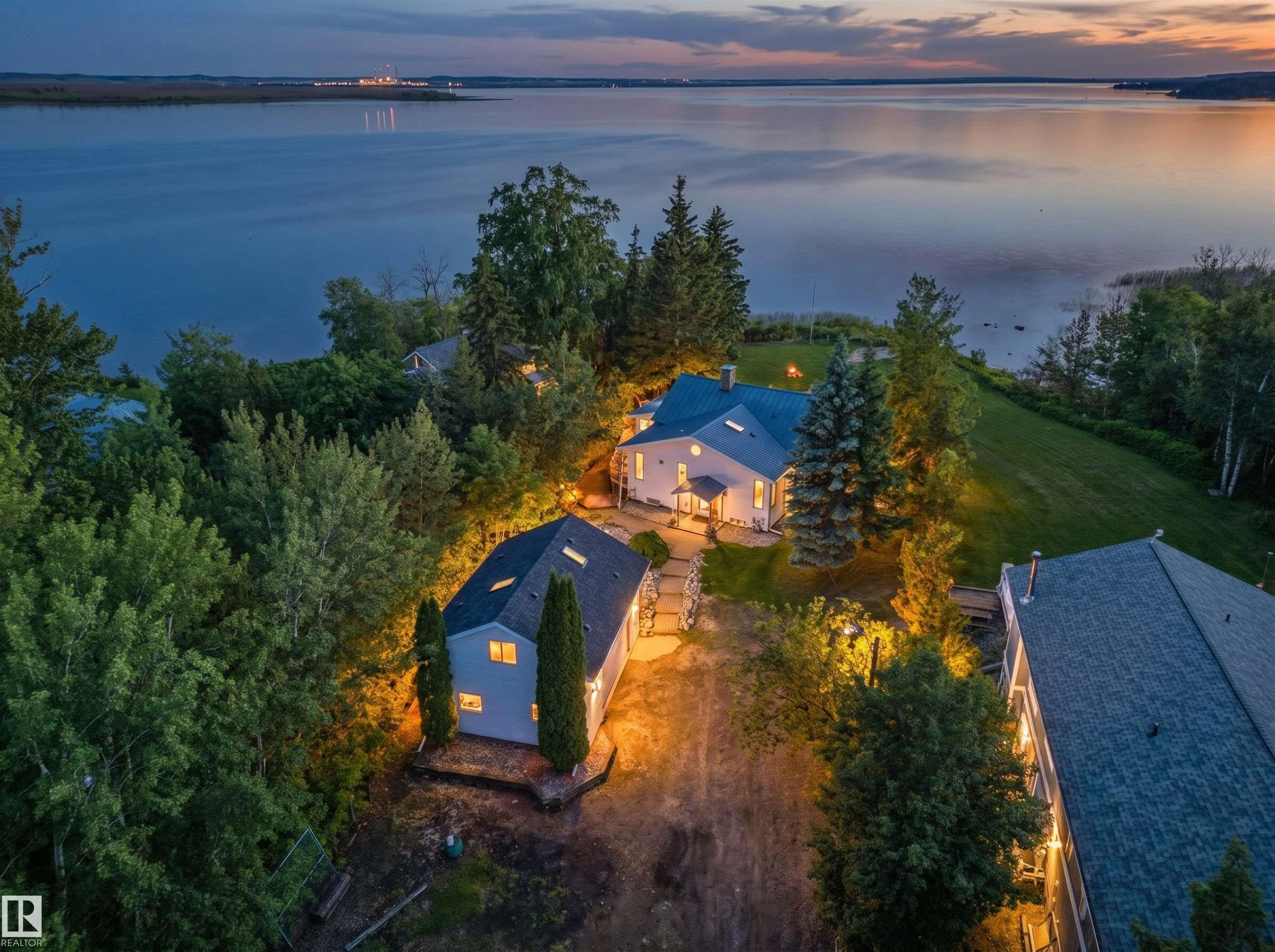 9 Gibbons Ave