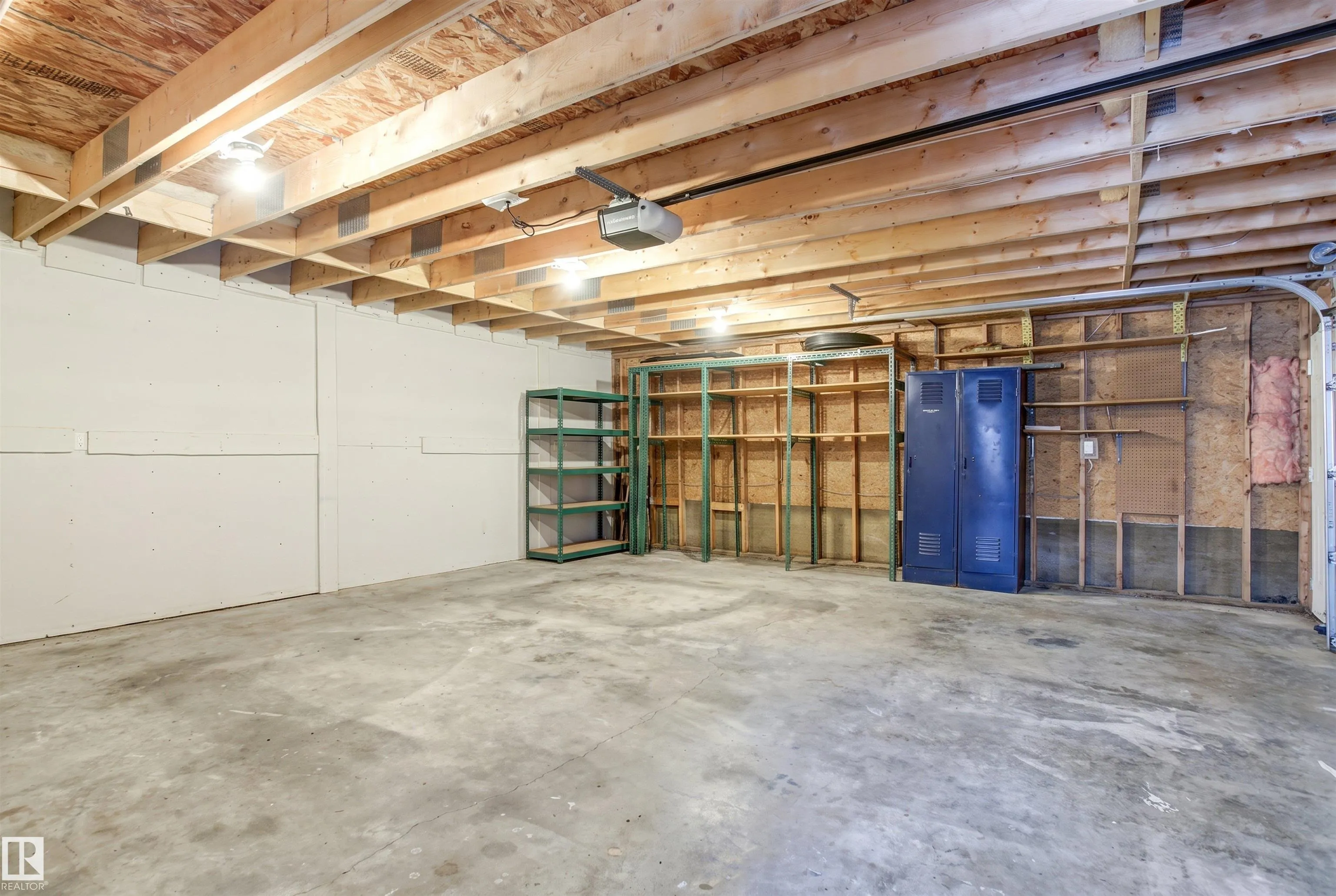 9 Gibbons Ave