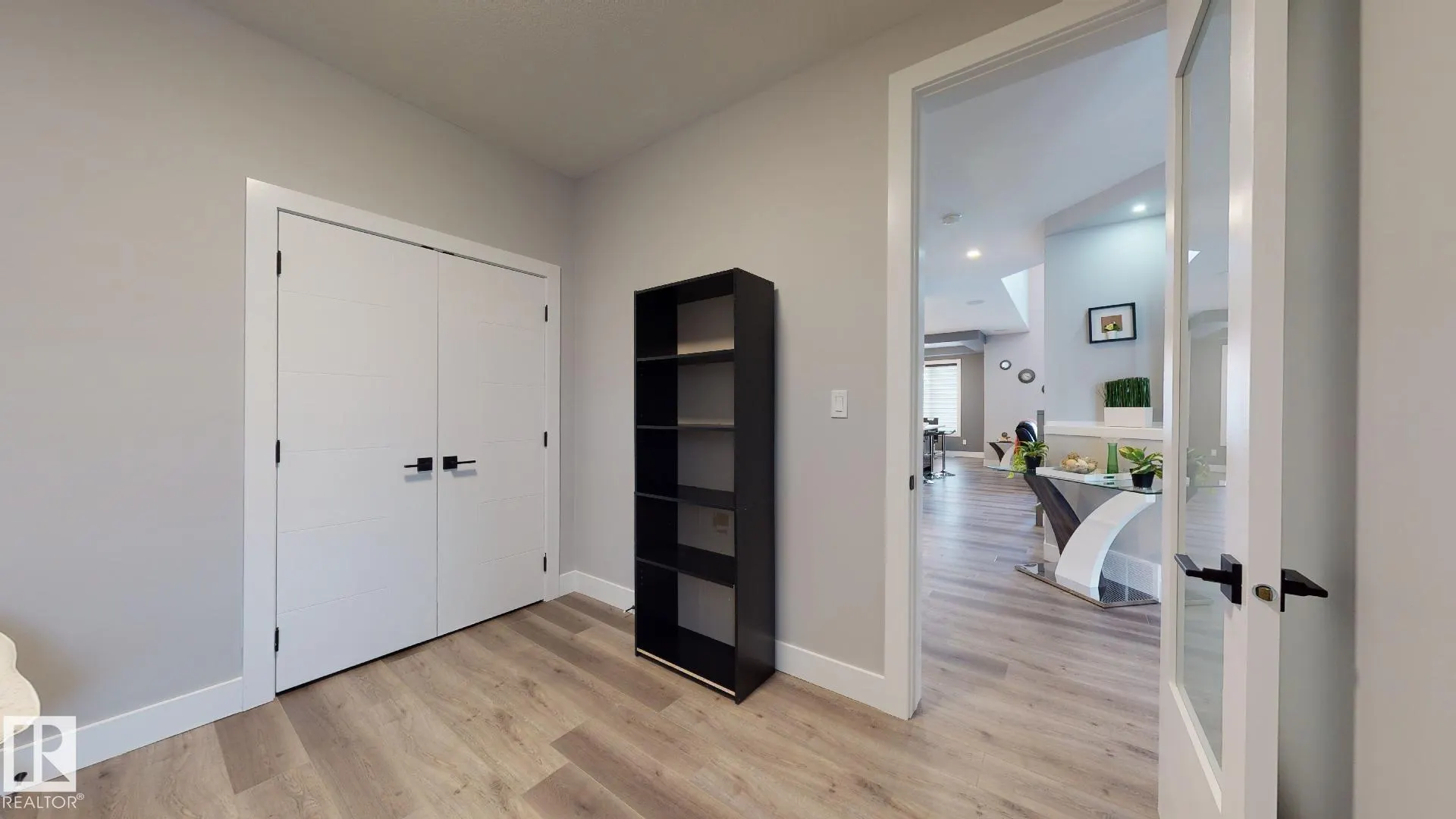 74 Mockingbird Crescent