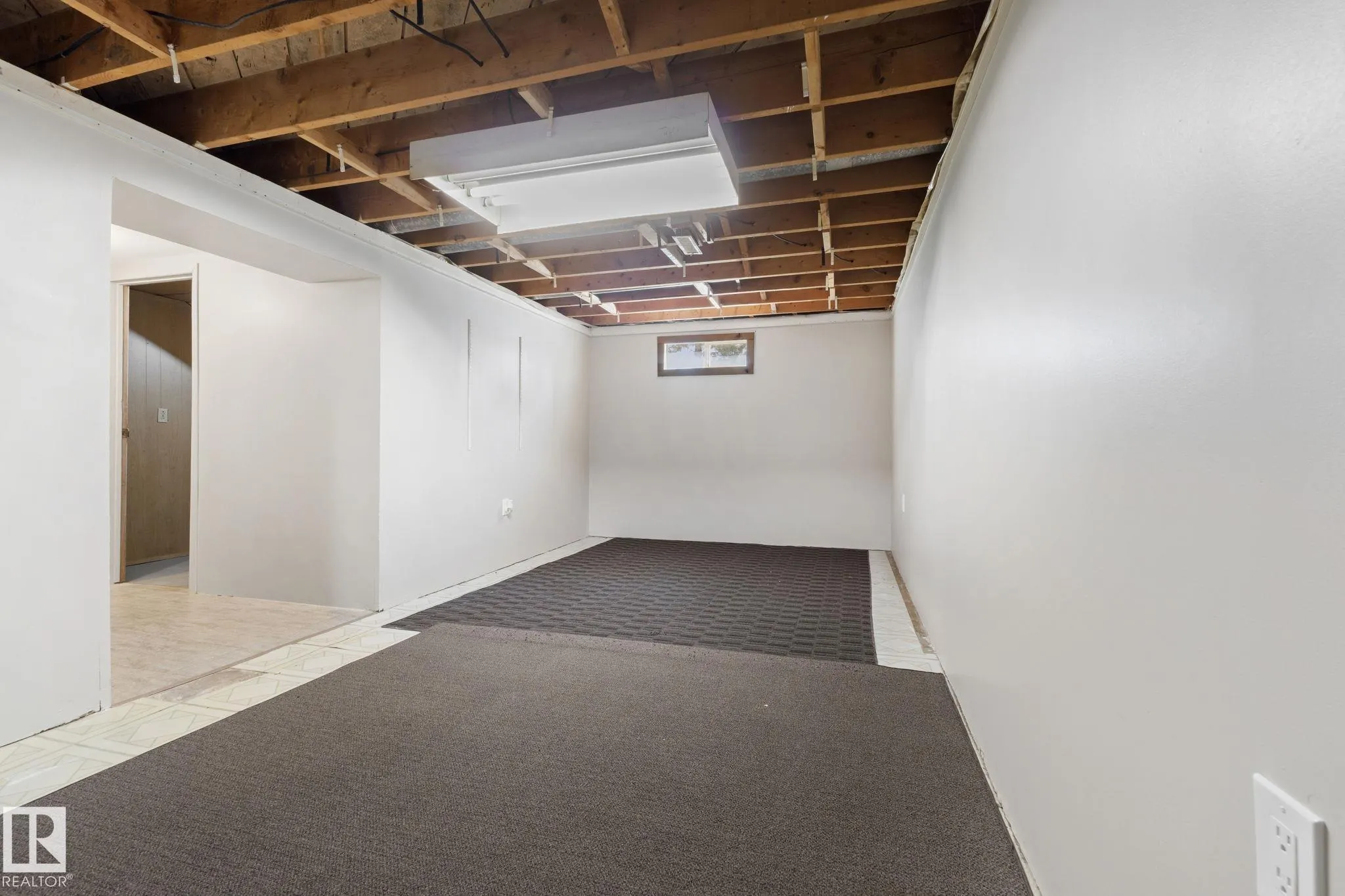 10602 100 Avenue