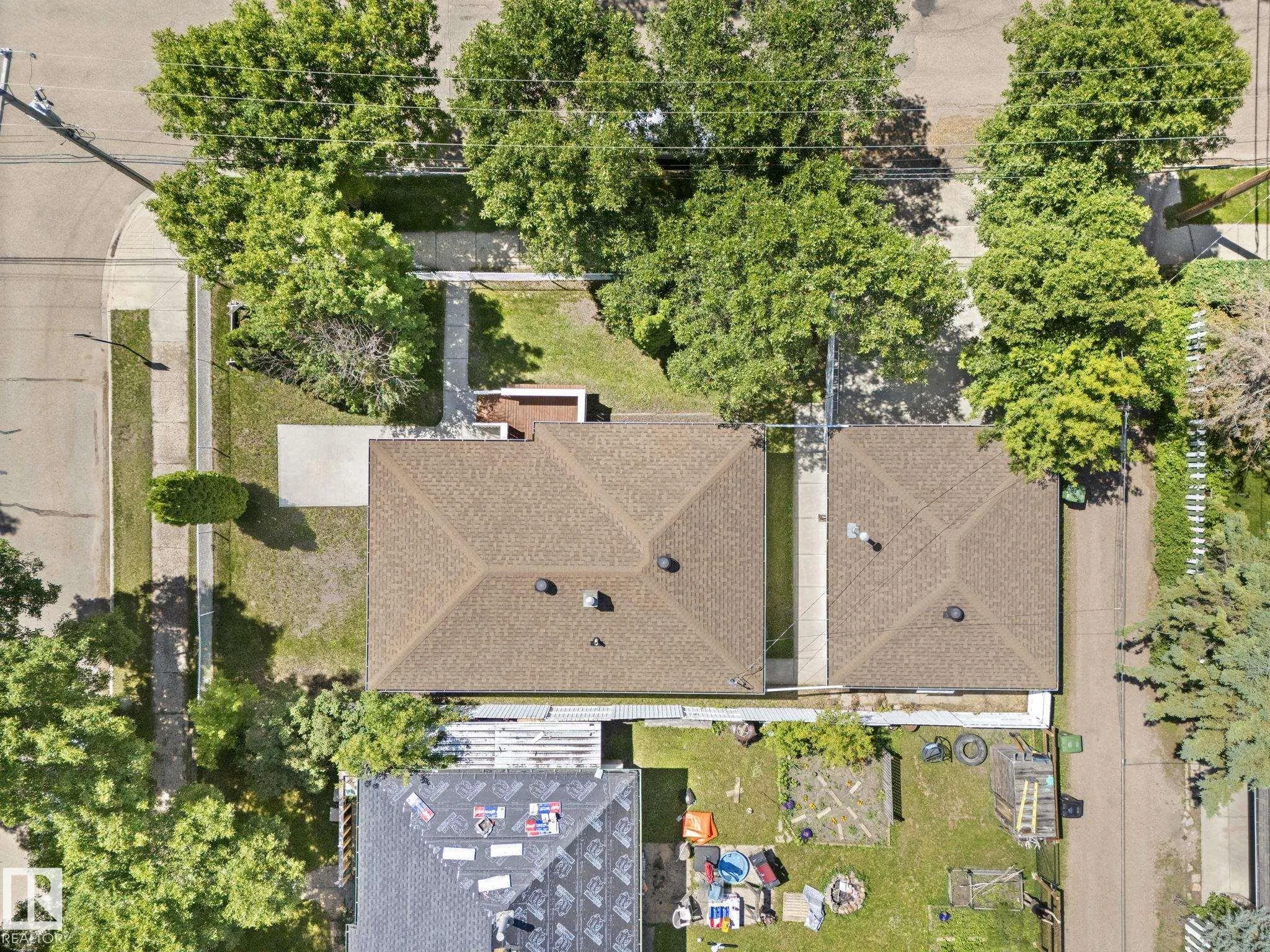 10602 100 Avenue