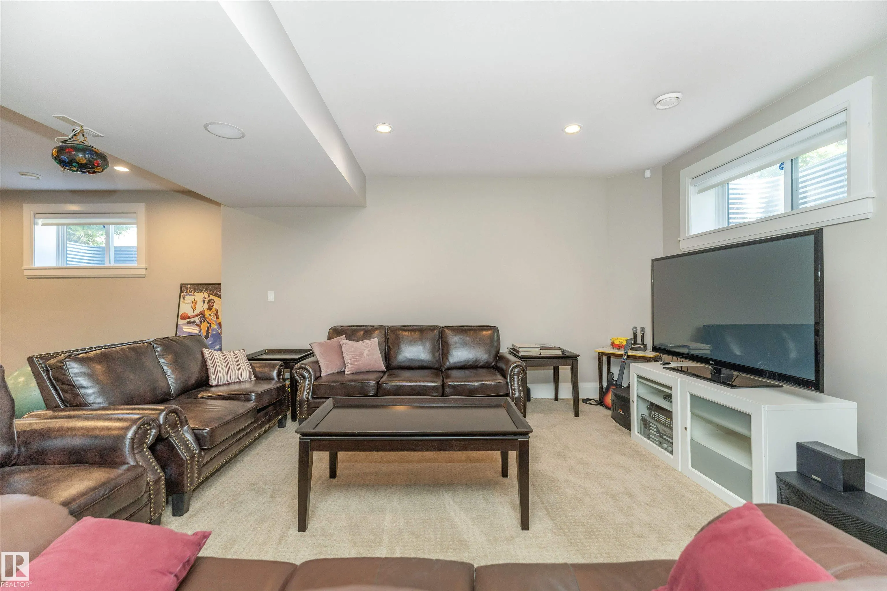 3503 WATSON Point(e)