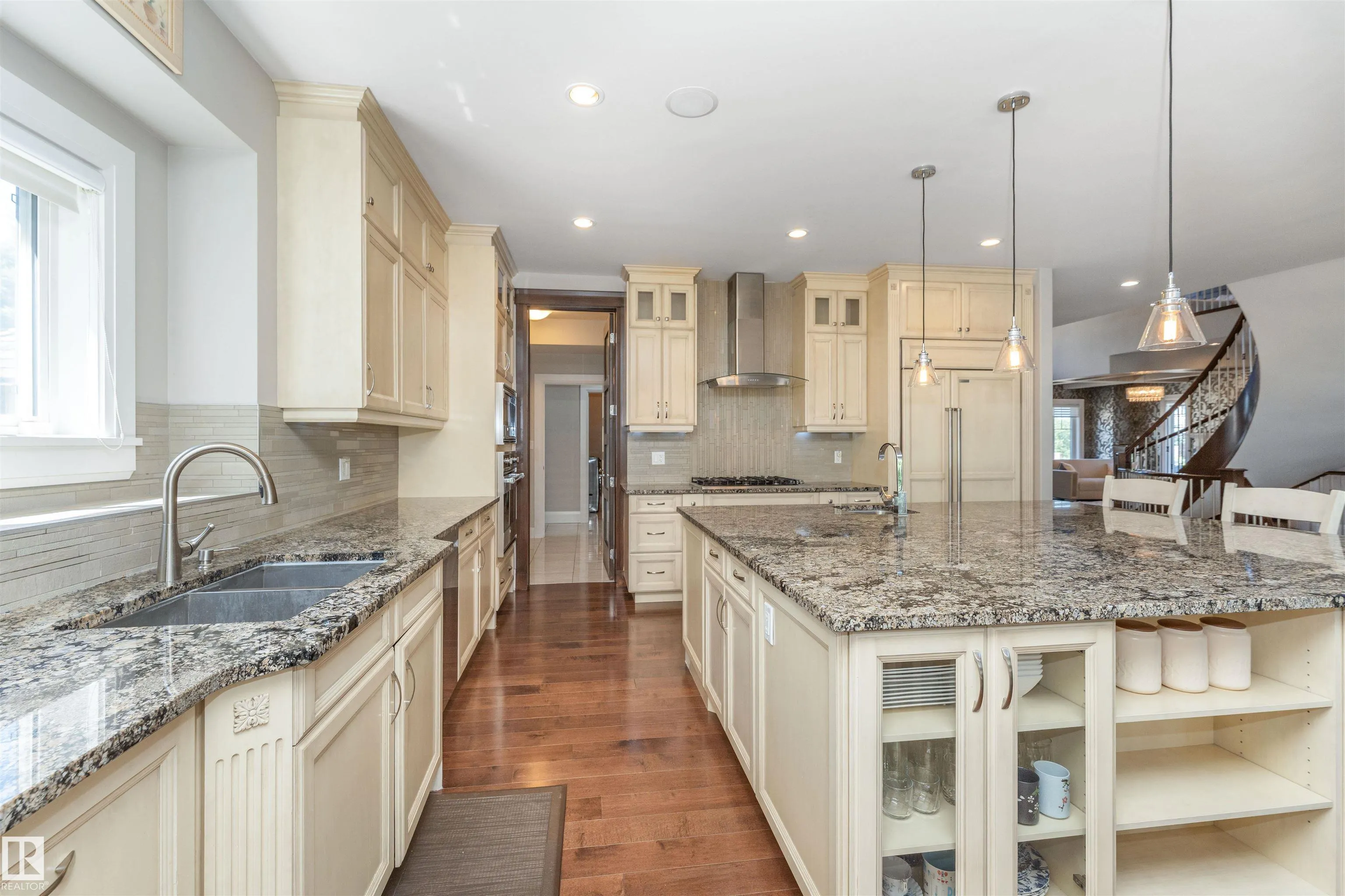 3503 WATSON Point(e)