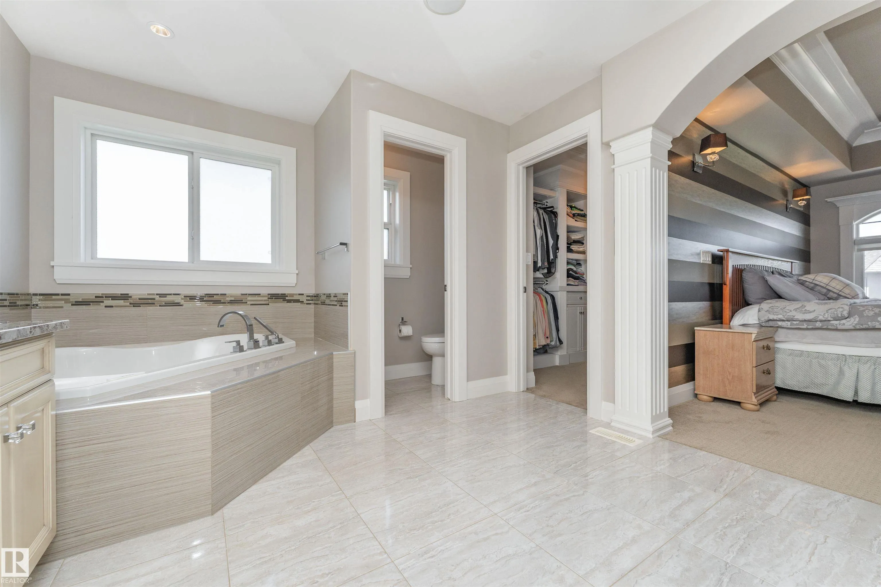 3503 WATSON Point(e)