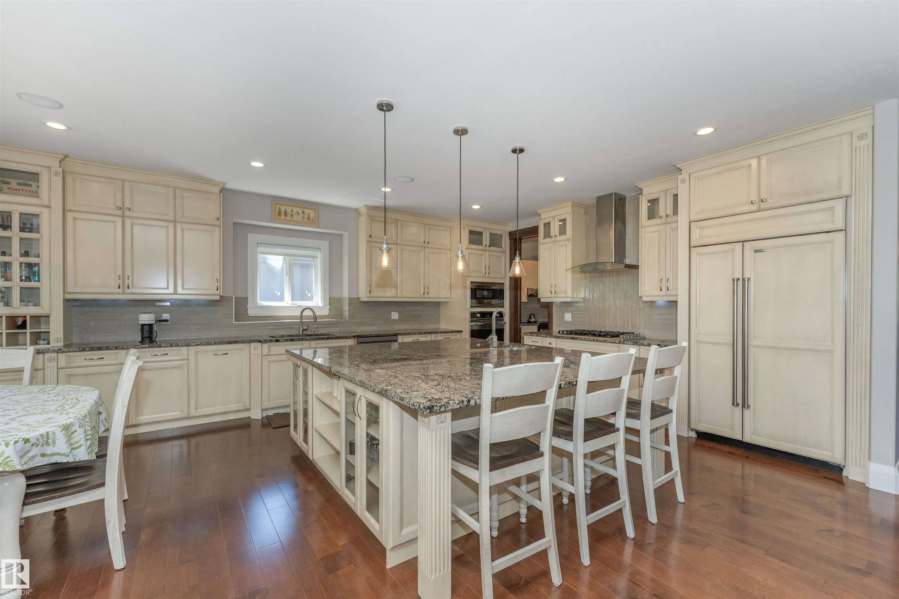 3503 WATSON Point(e)