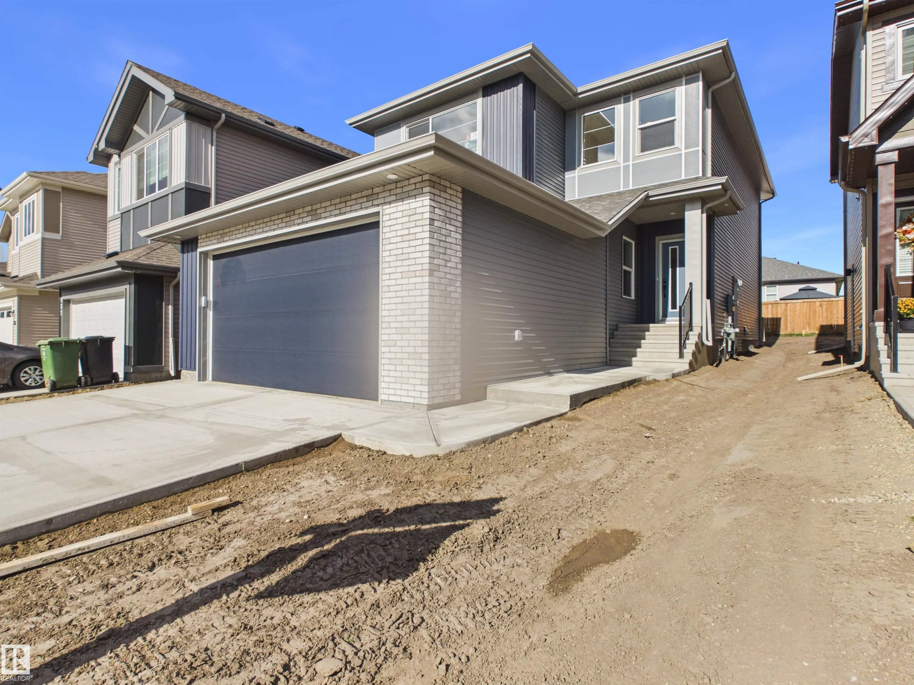 139 FICUS Way