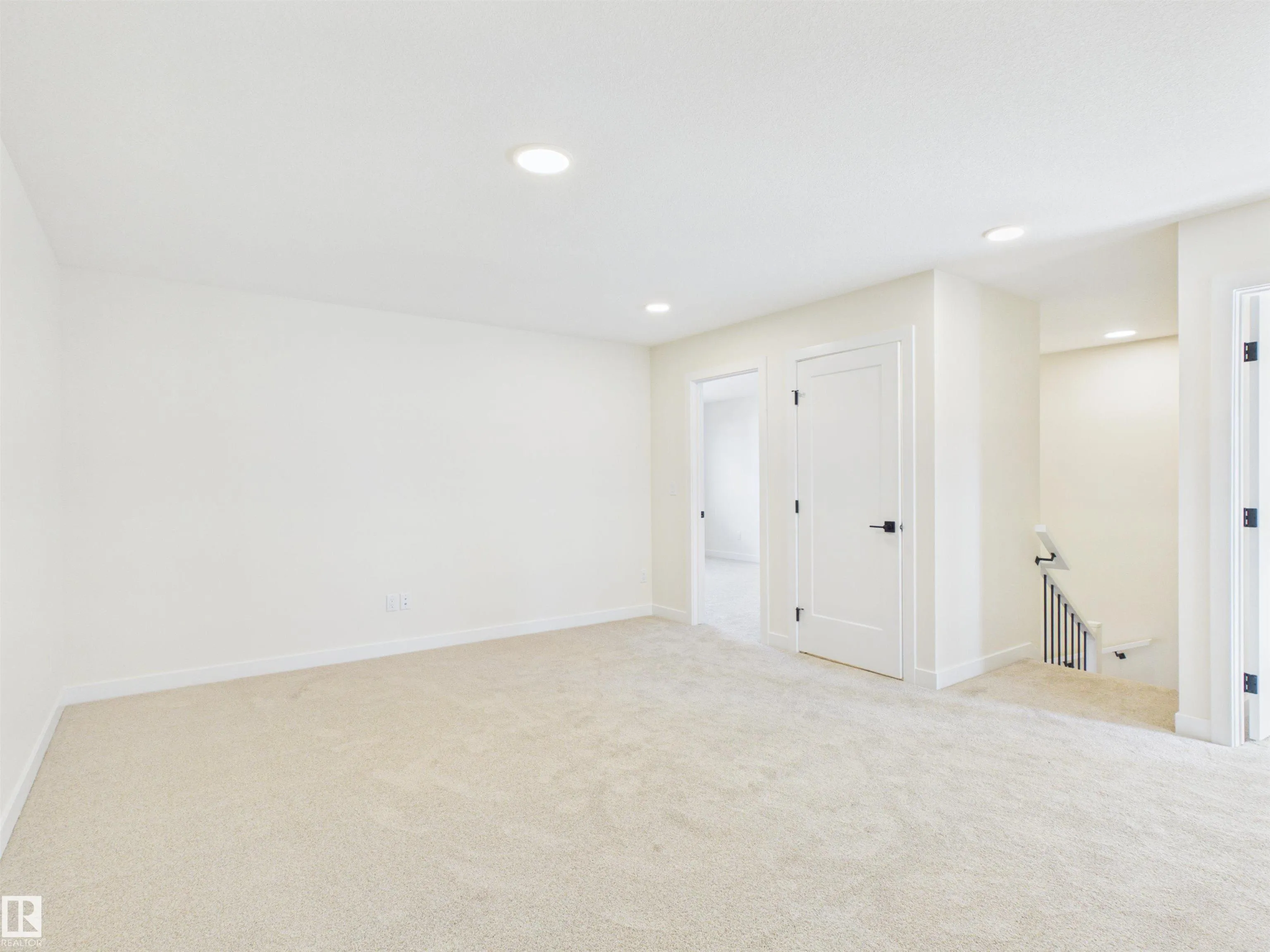 139 FICUS Way