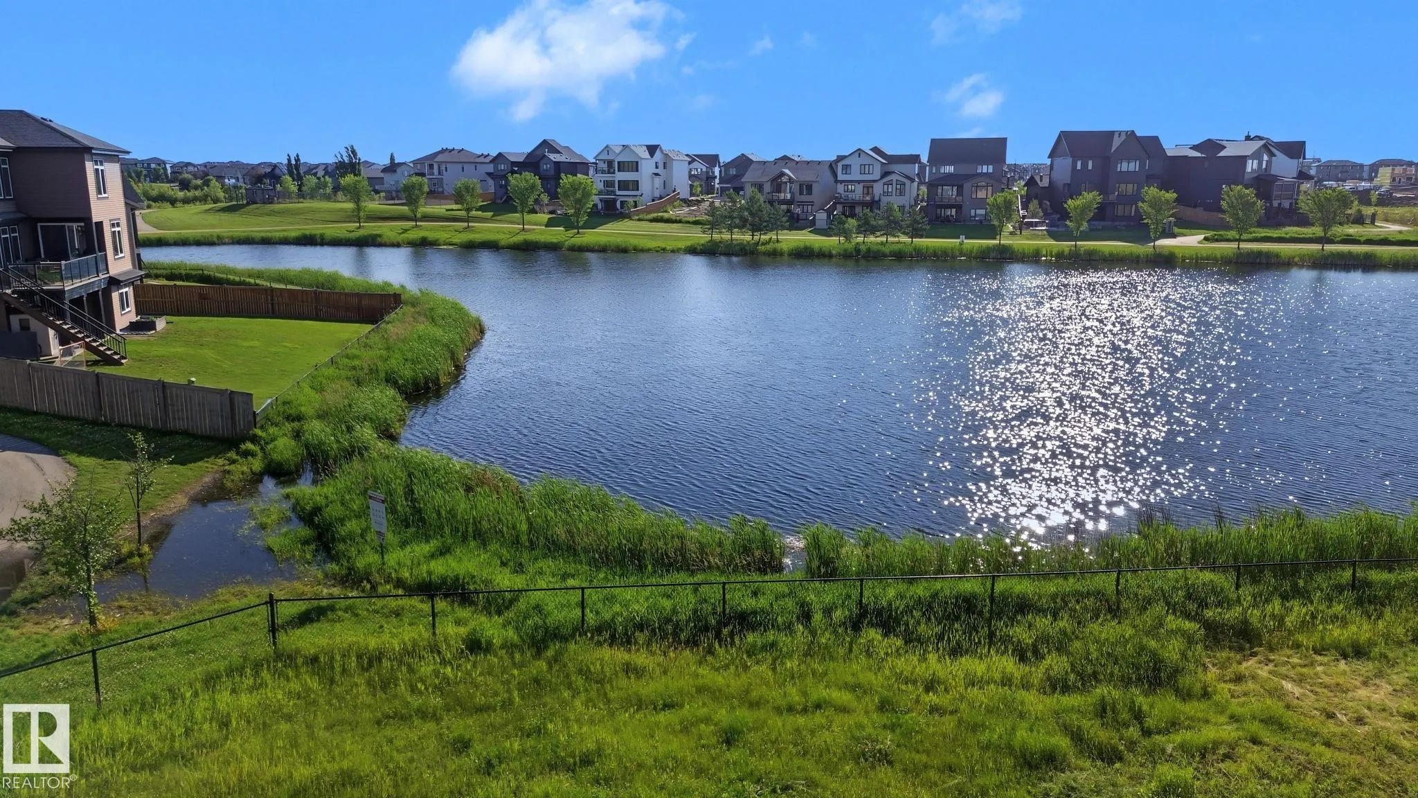 27 LAKESHORE Cove