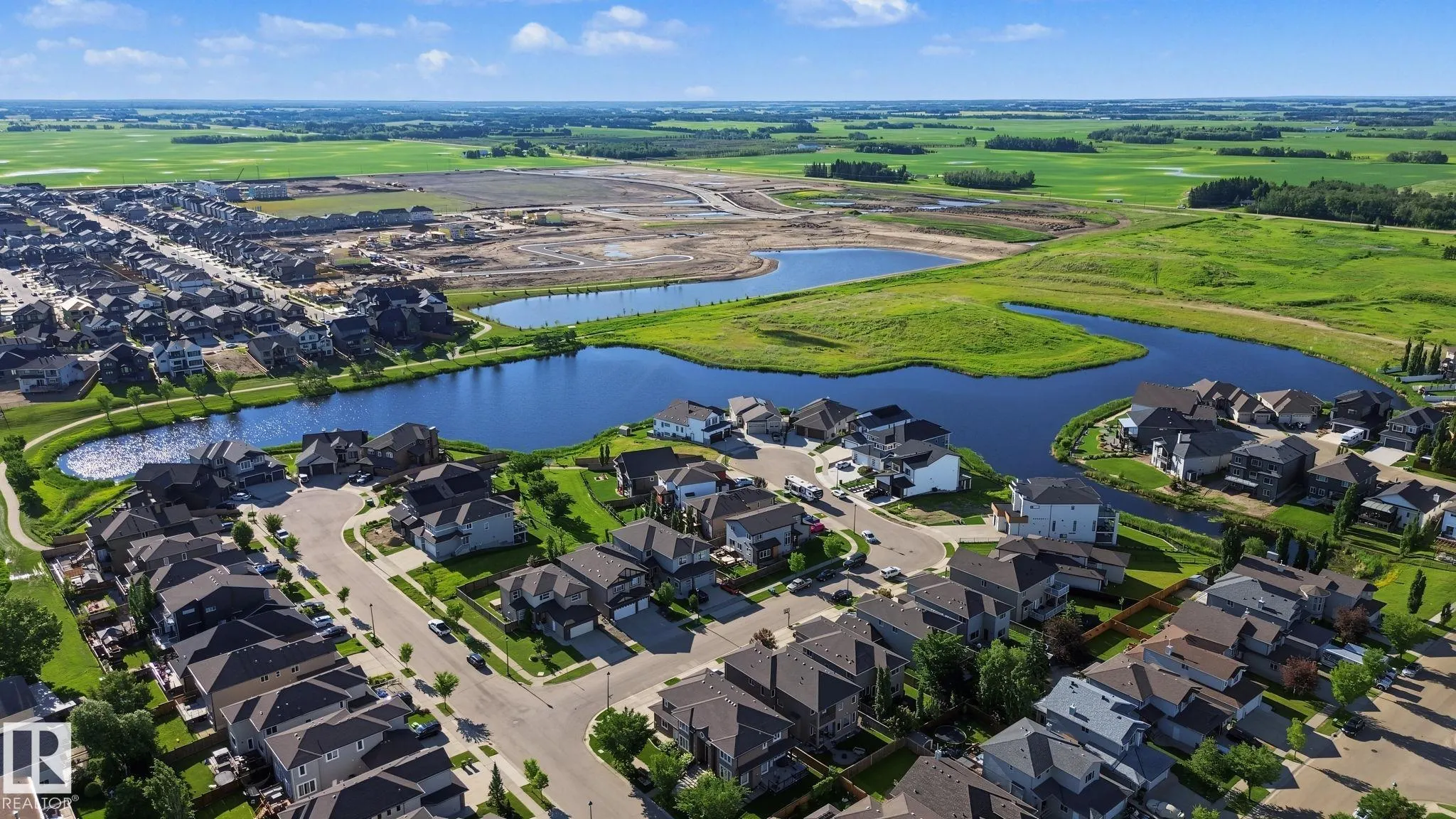 27 LAKESHORE Cove