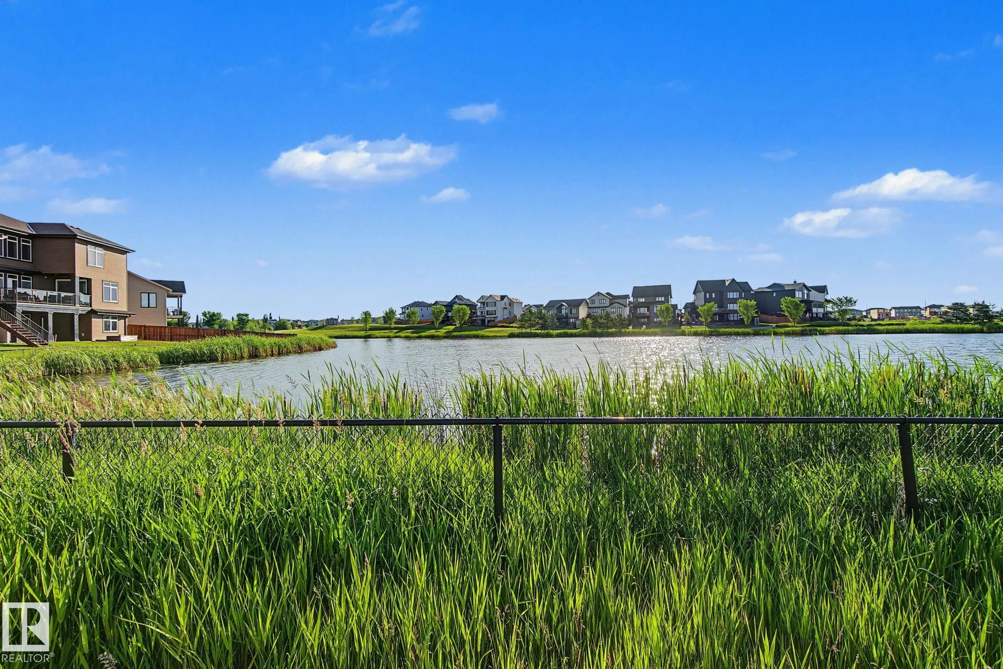 27 LAKESHORE Cove