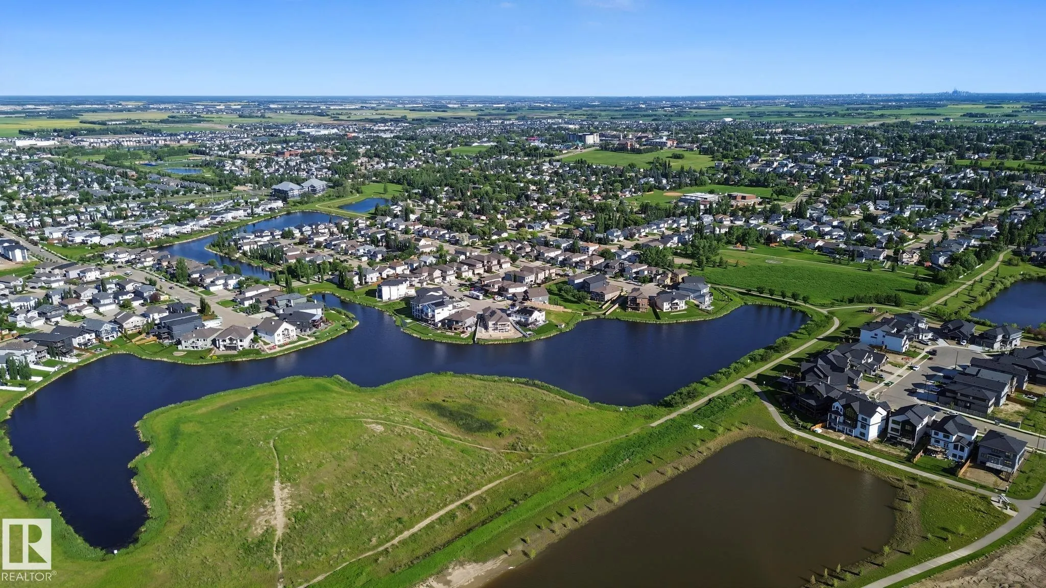 27 LAKESHORE Cove