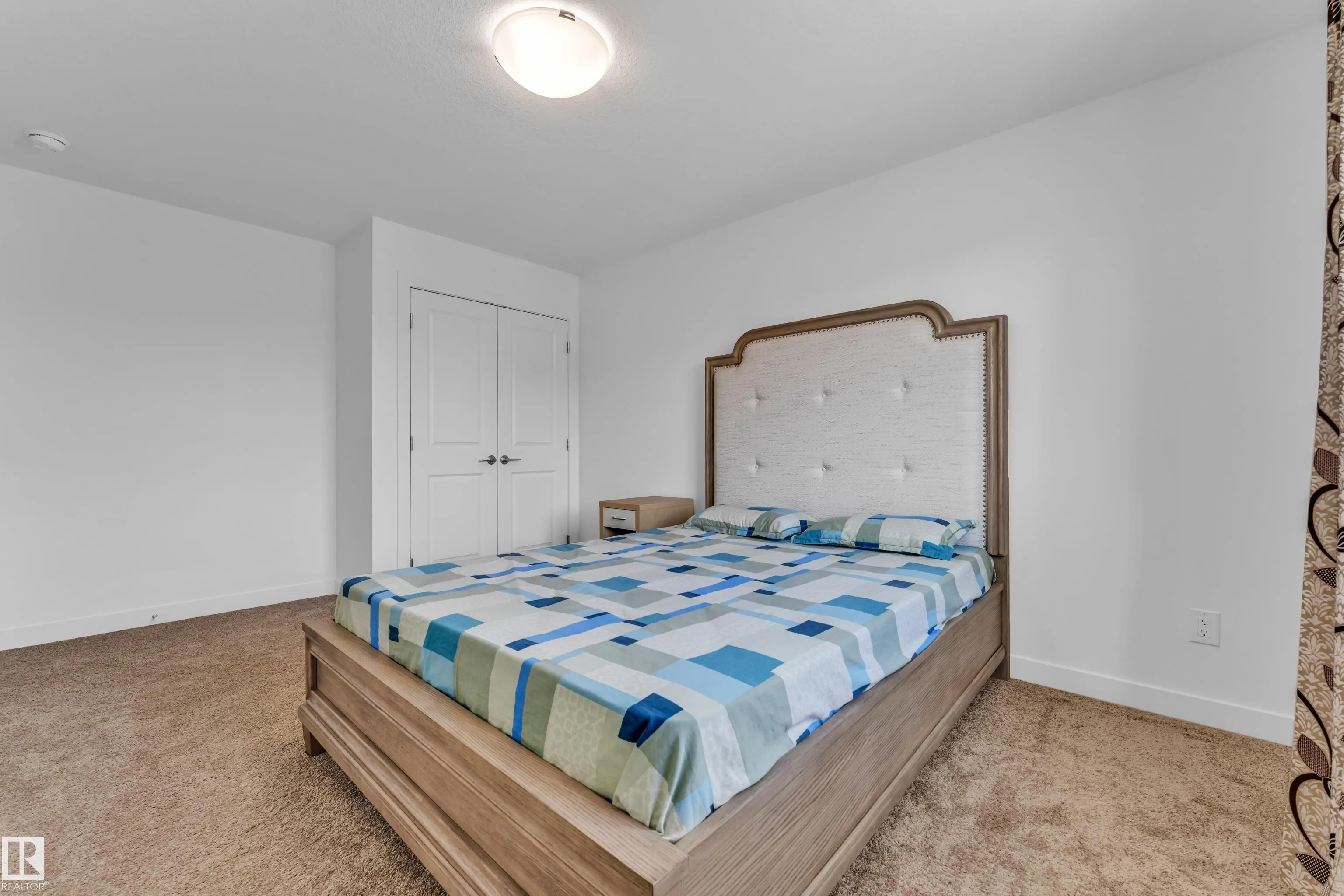 603 ORCHARDS Boulevard