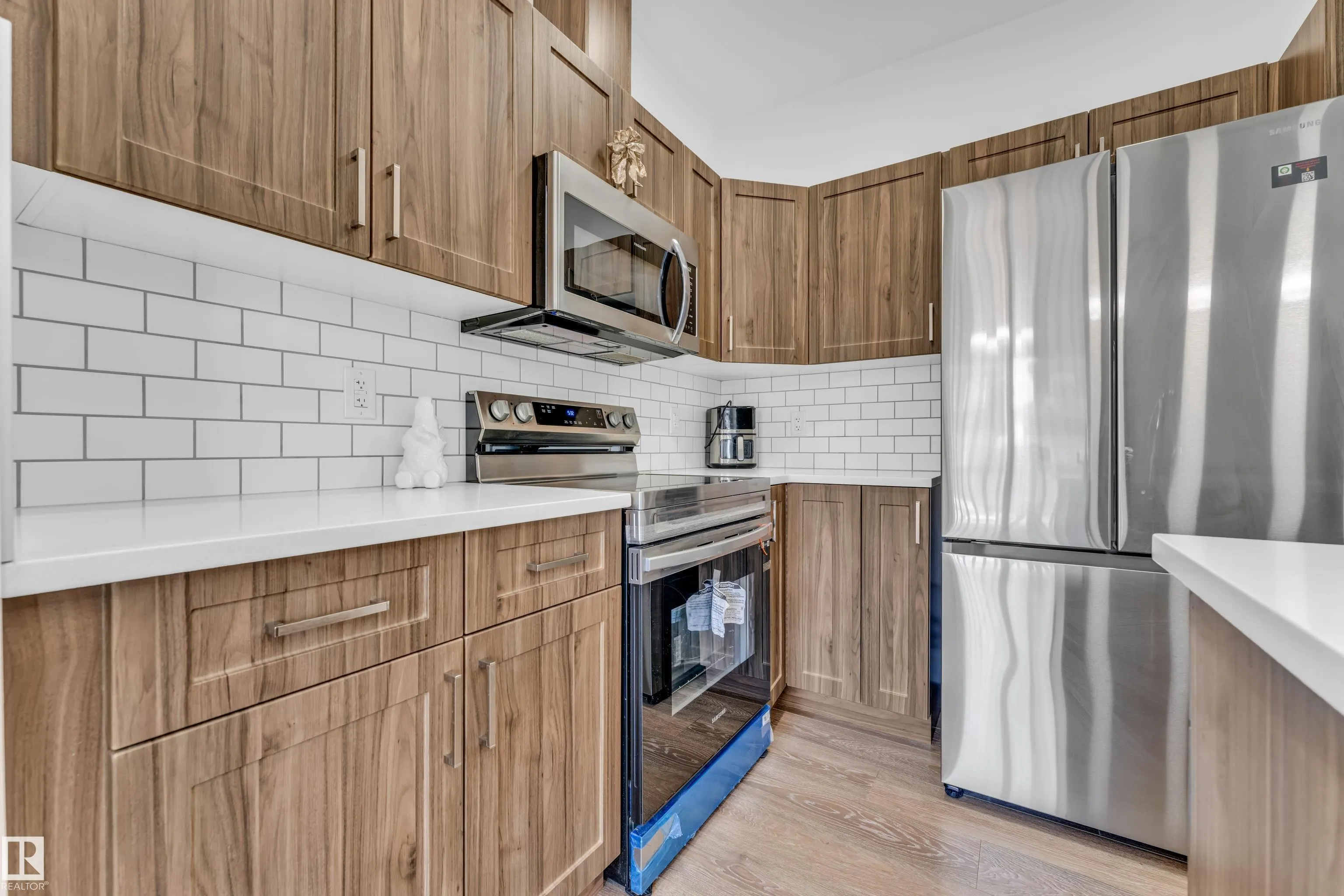 603 ORCHARDS Boulevard