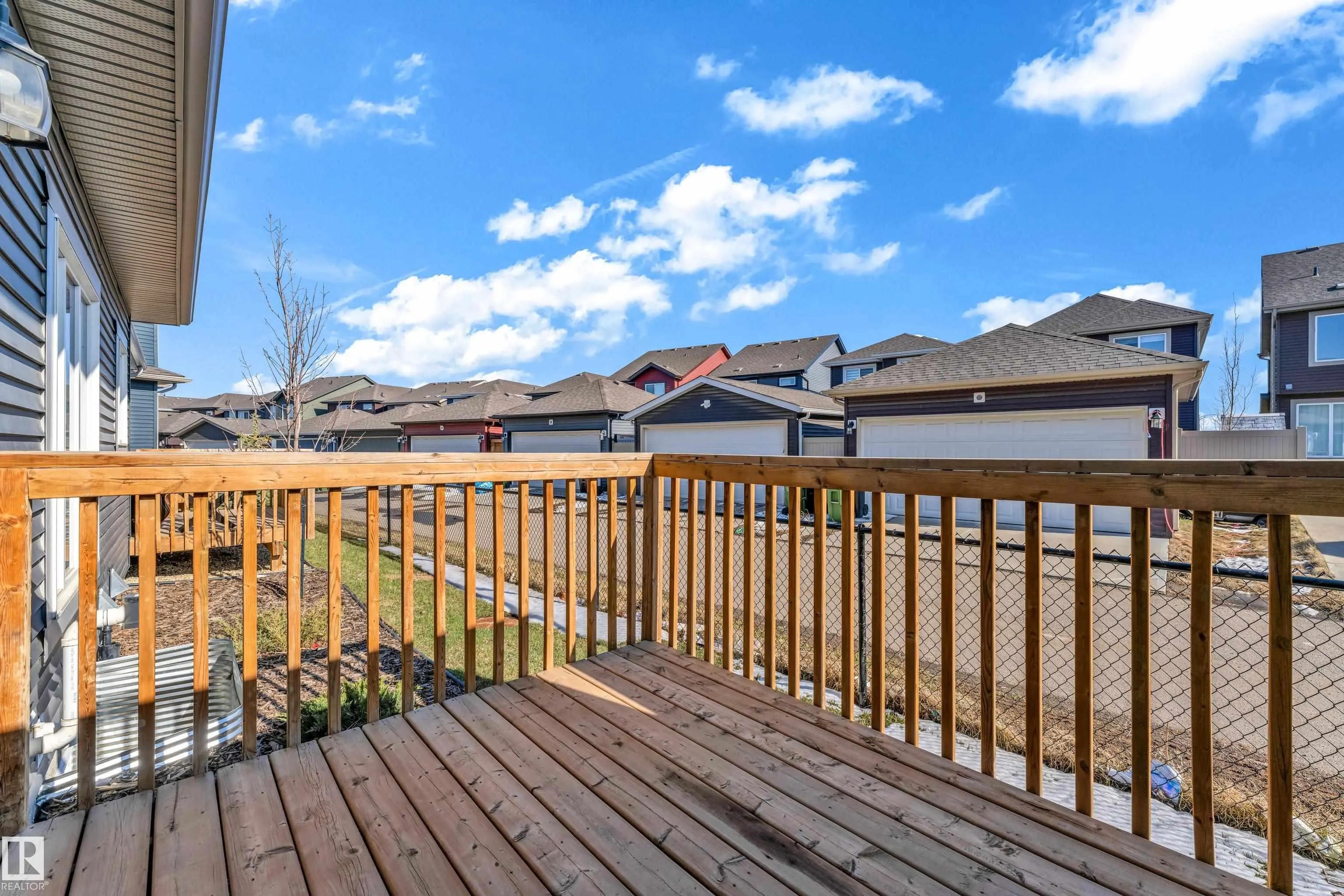 603 ORCHARDS Boulevard