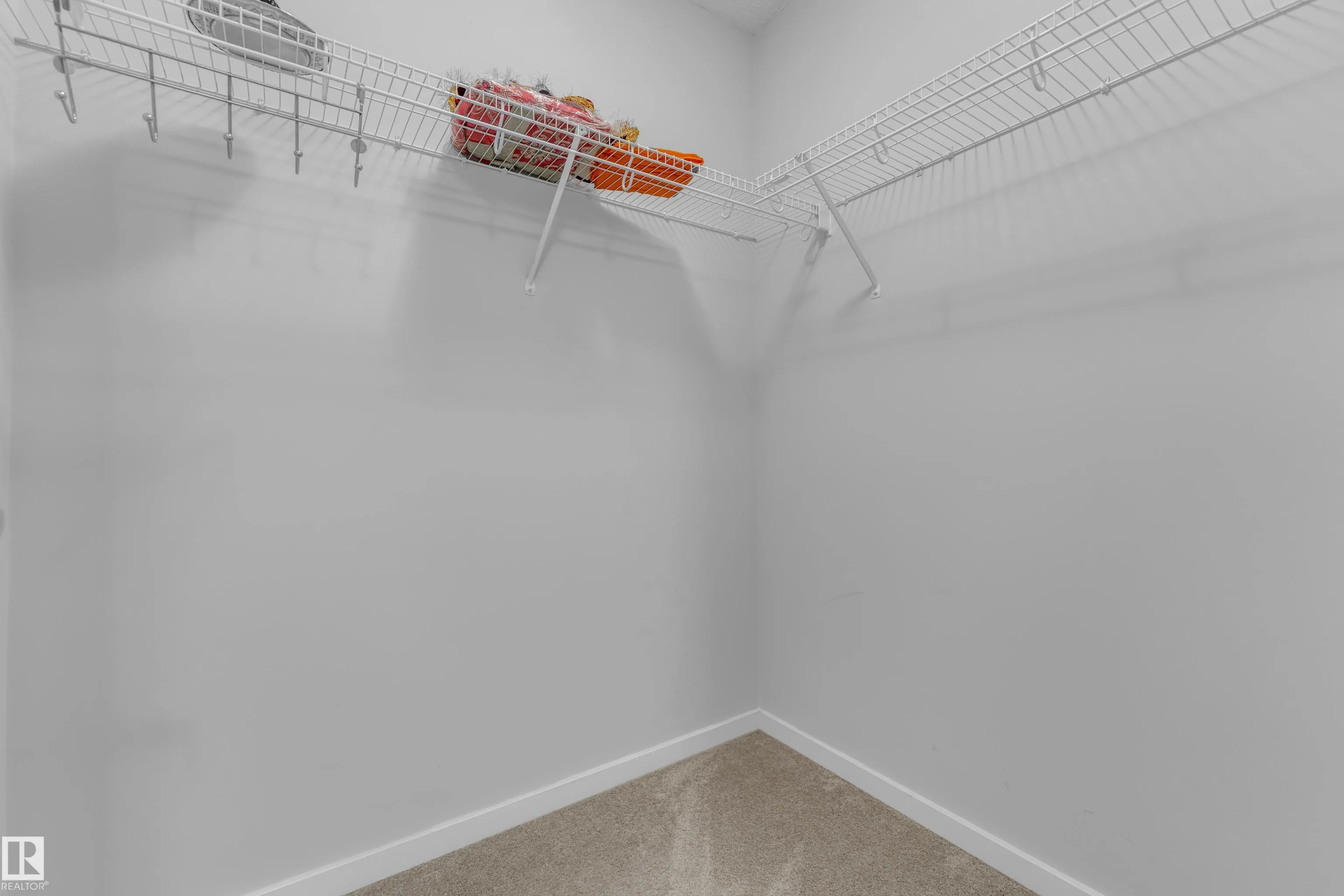 3545 CHERRY Landing