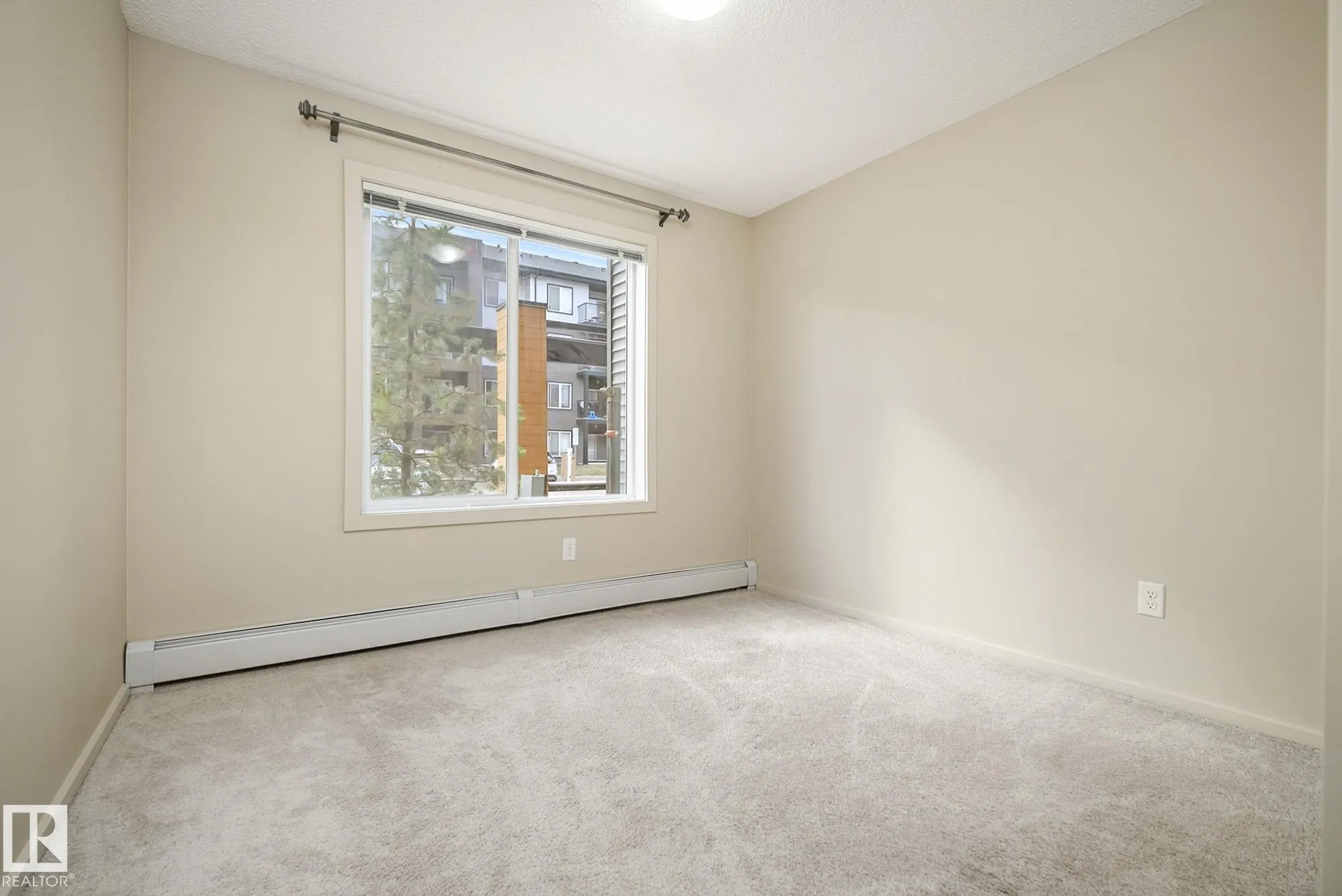 340 WINDERMERE Road