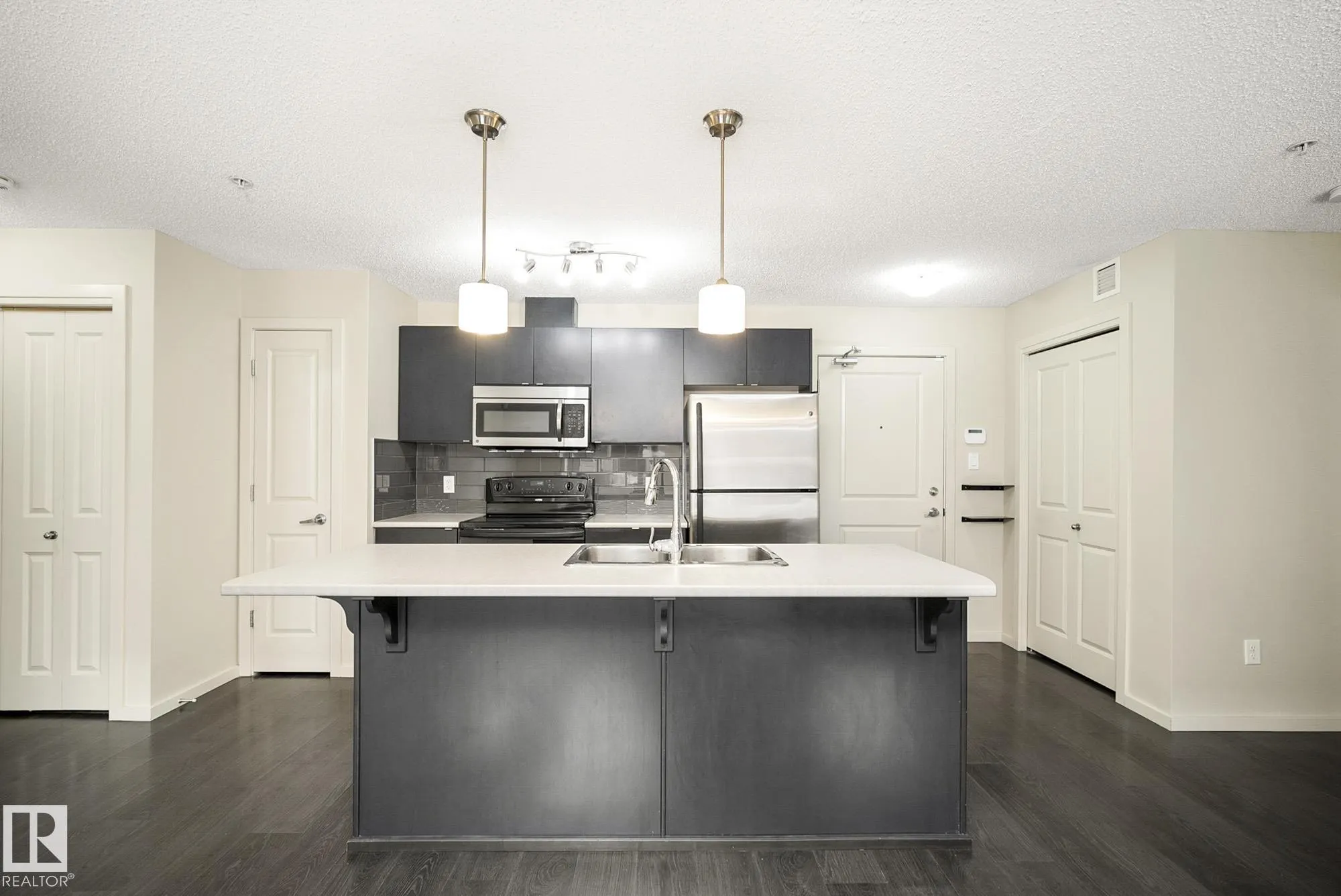 340 WINDERMERE Road